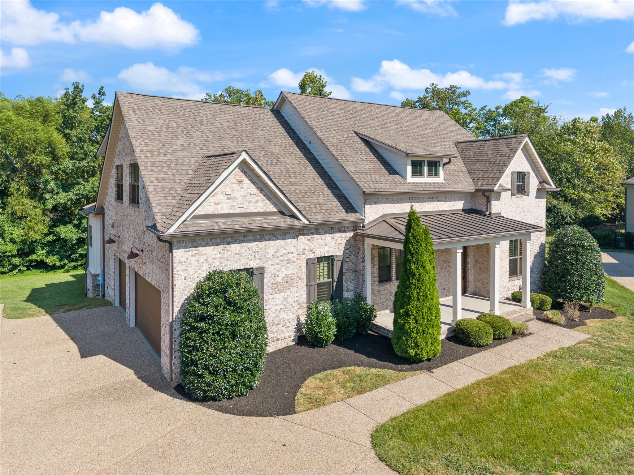 4174 Old Light Cir