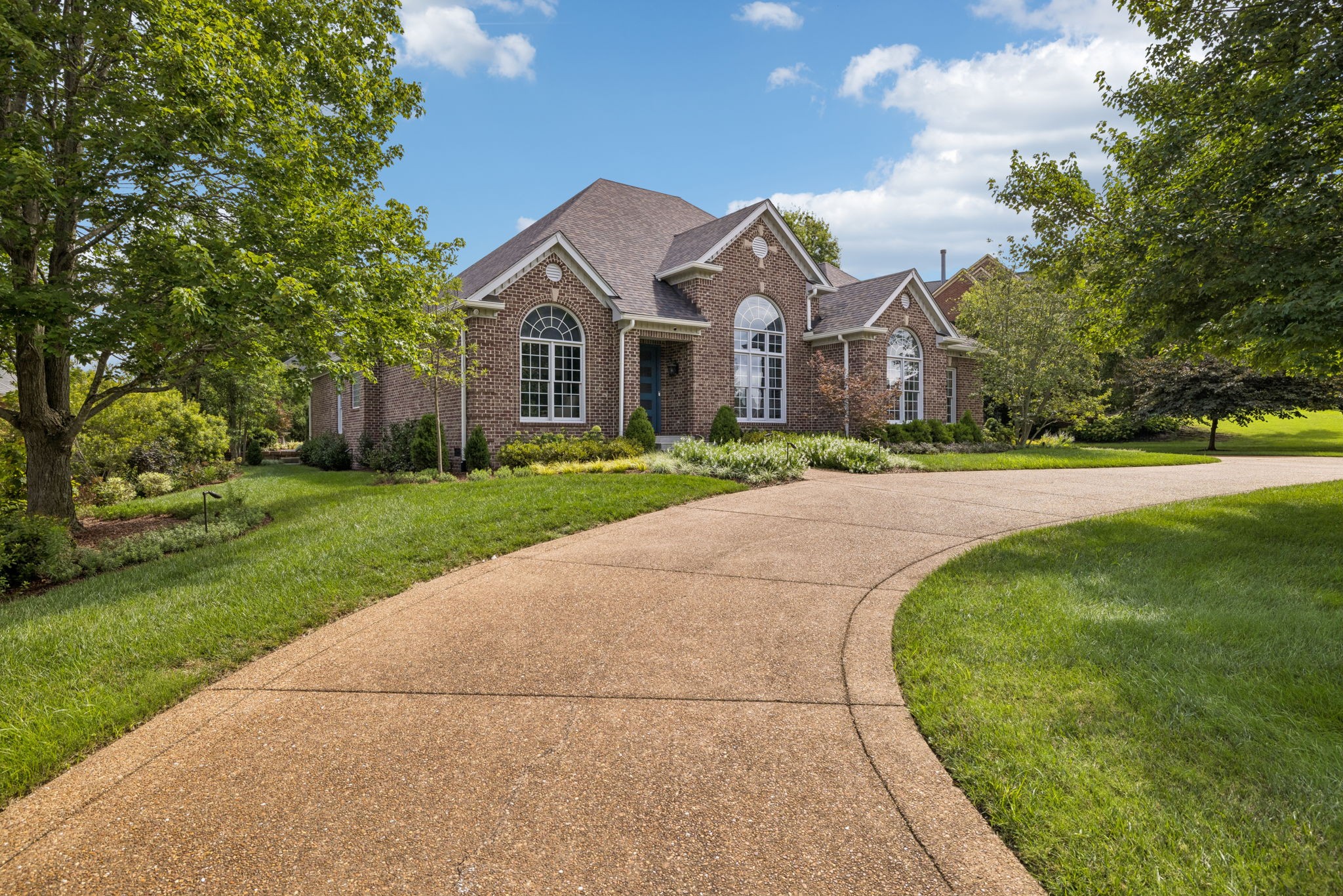 1242 Concord Hunt