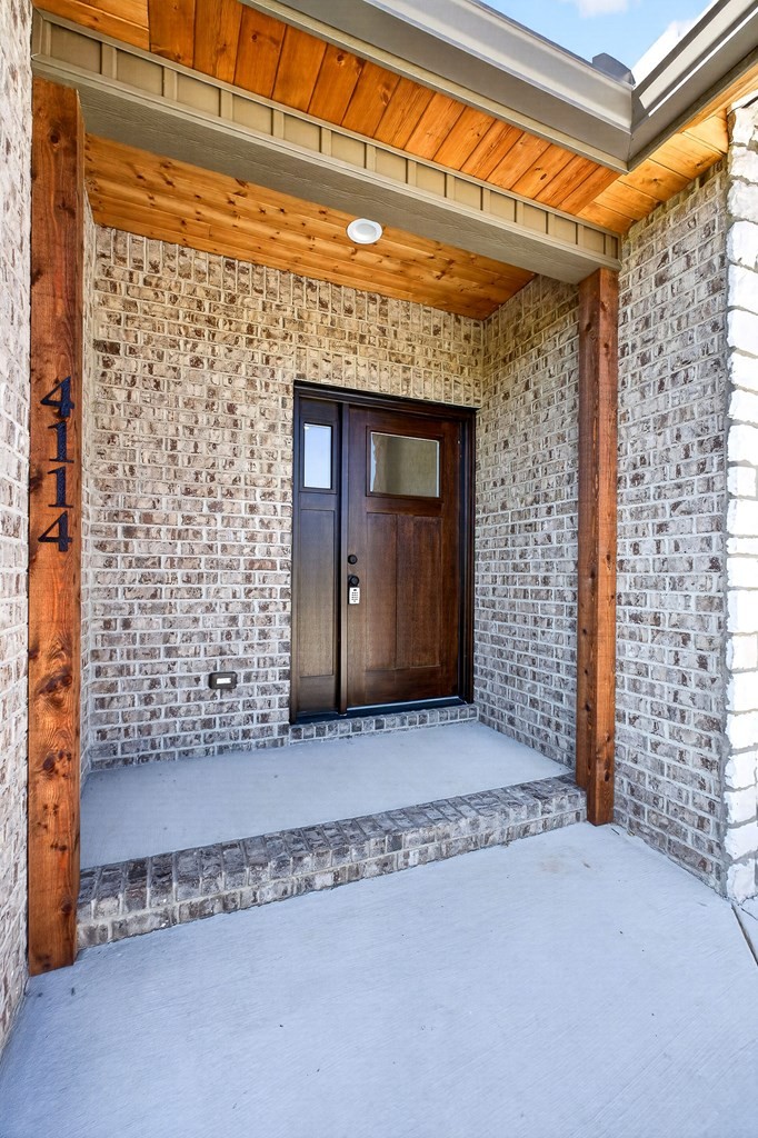 4114 Summer Pt