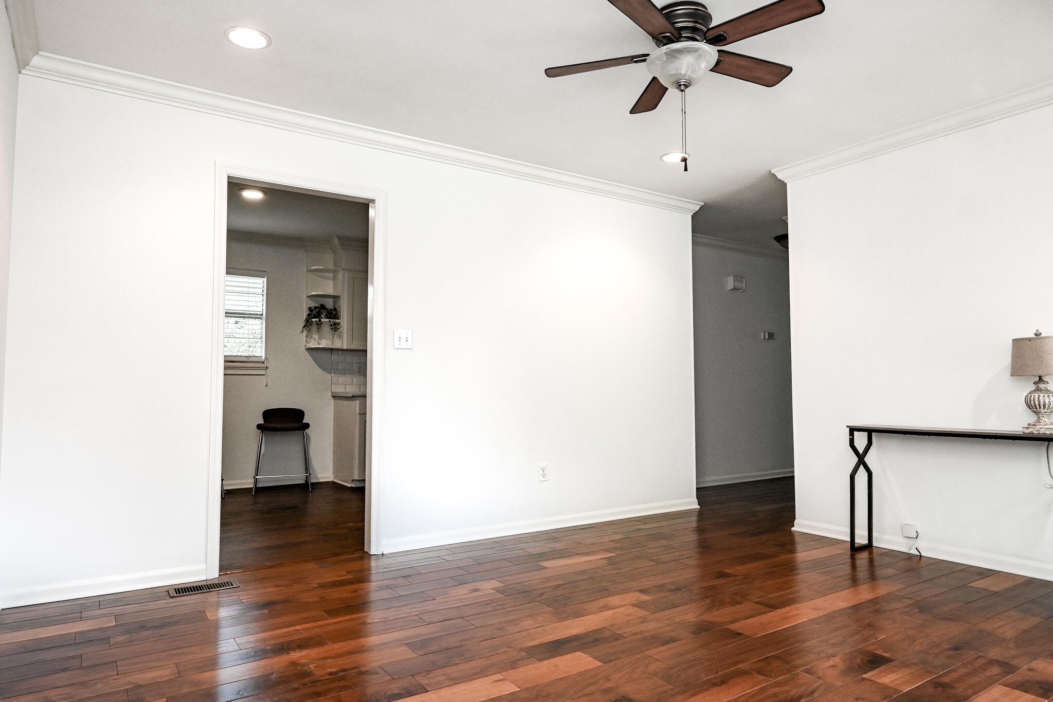 563 18th Street, NW