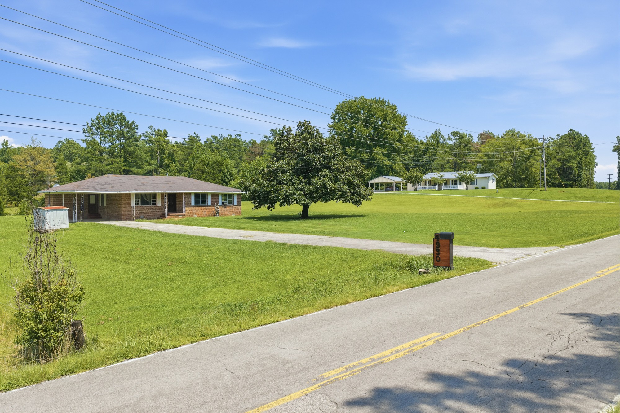 4930 Hwy 114, W