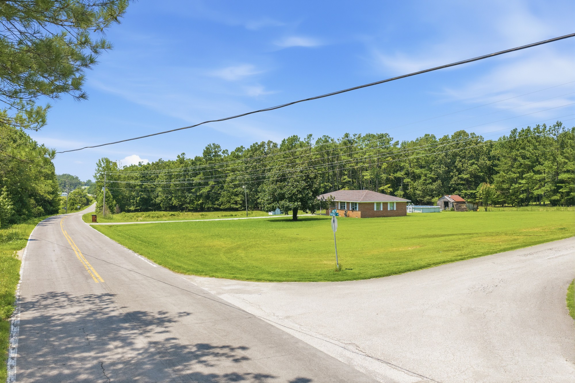 4930 Hwy 114, W
