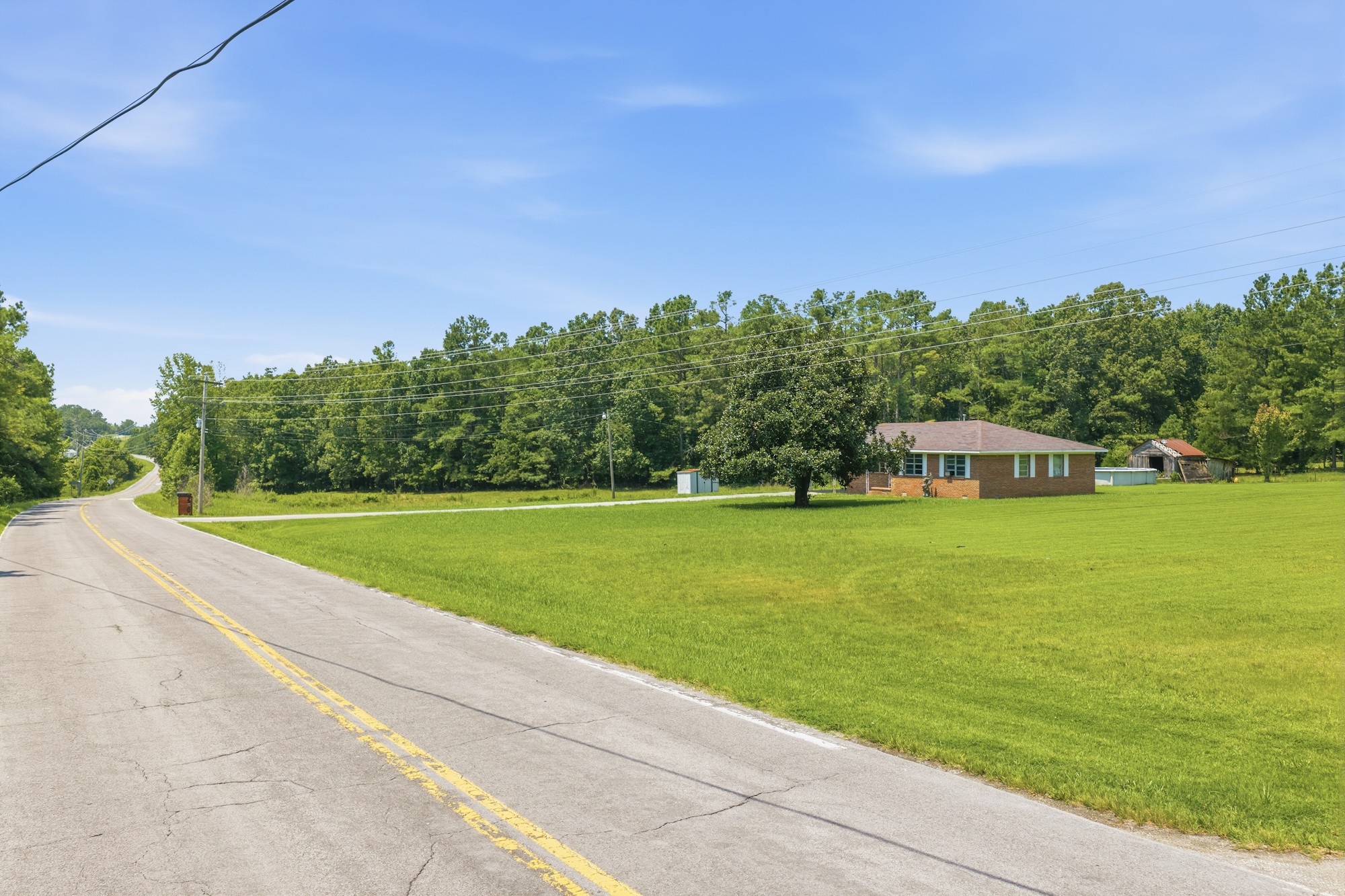 4930 Hwy 114, W