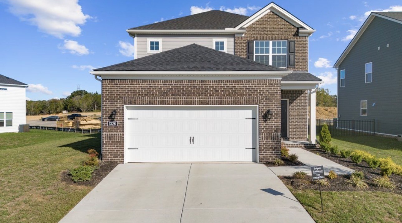 1326 Harmony Hill Ln