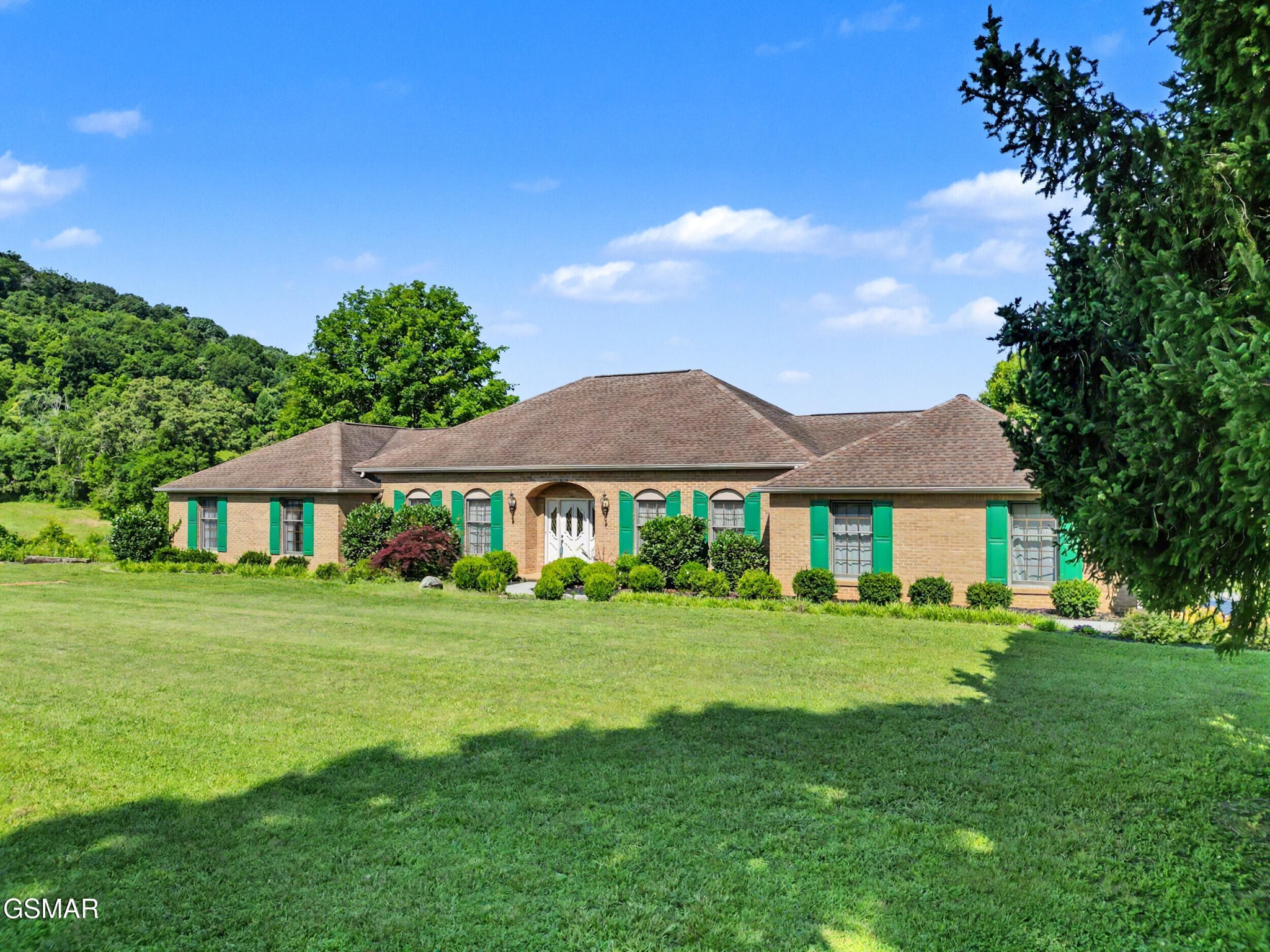 377 Thomas Loop Road