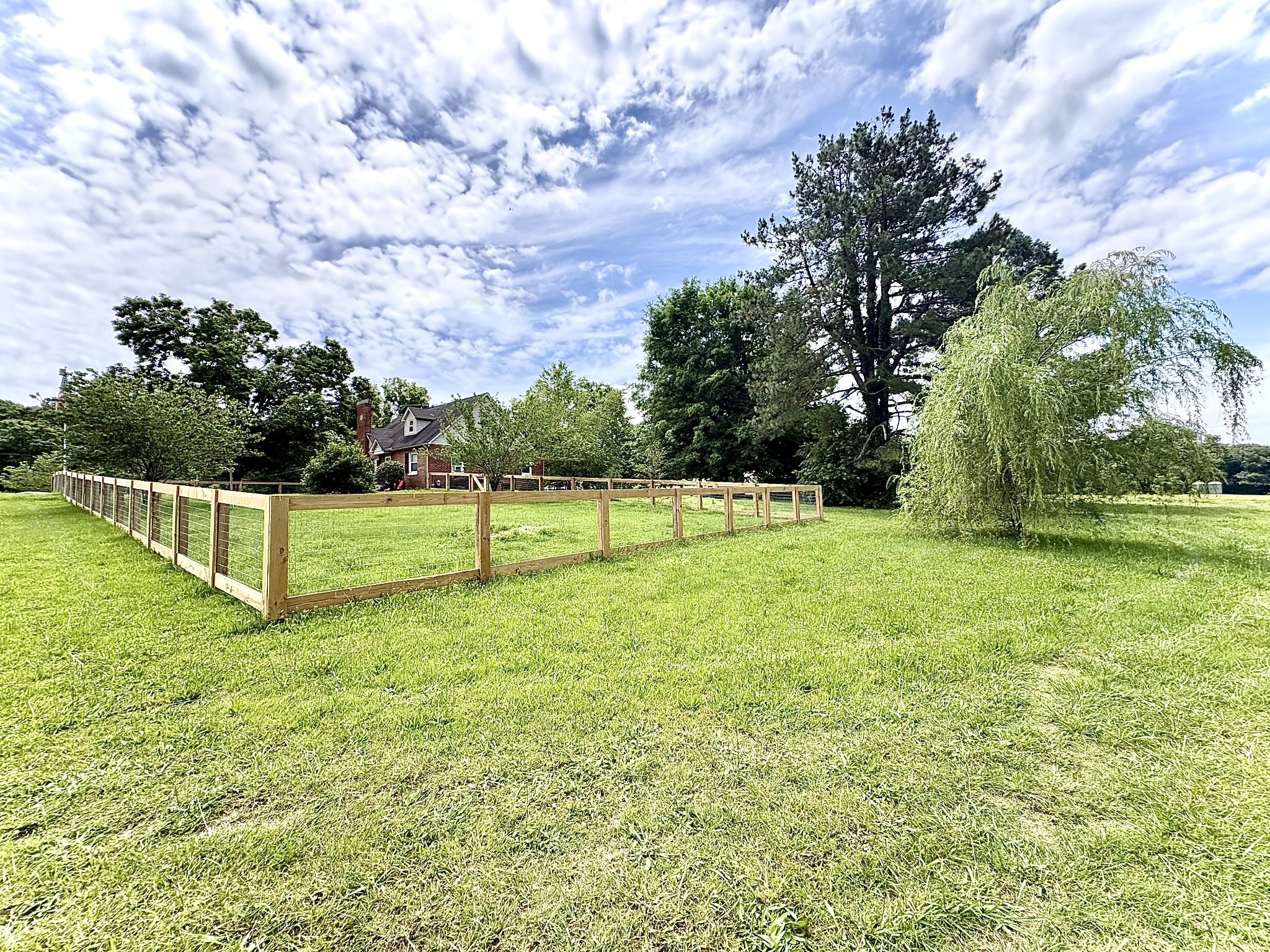 1804 Highway 52, E