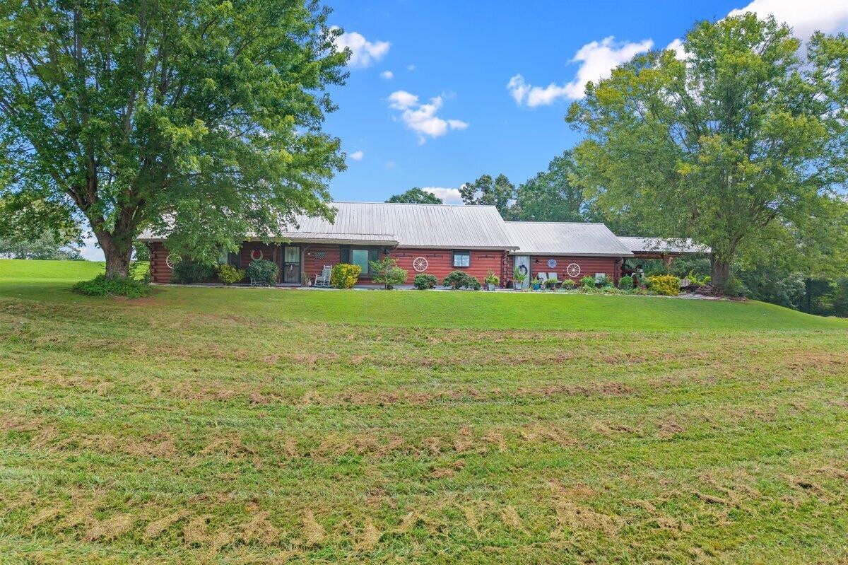 910 Reagan Valley Road