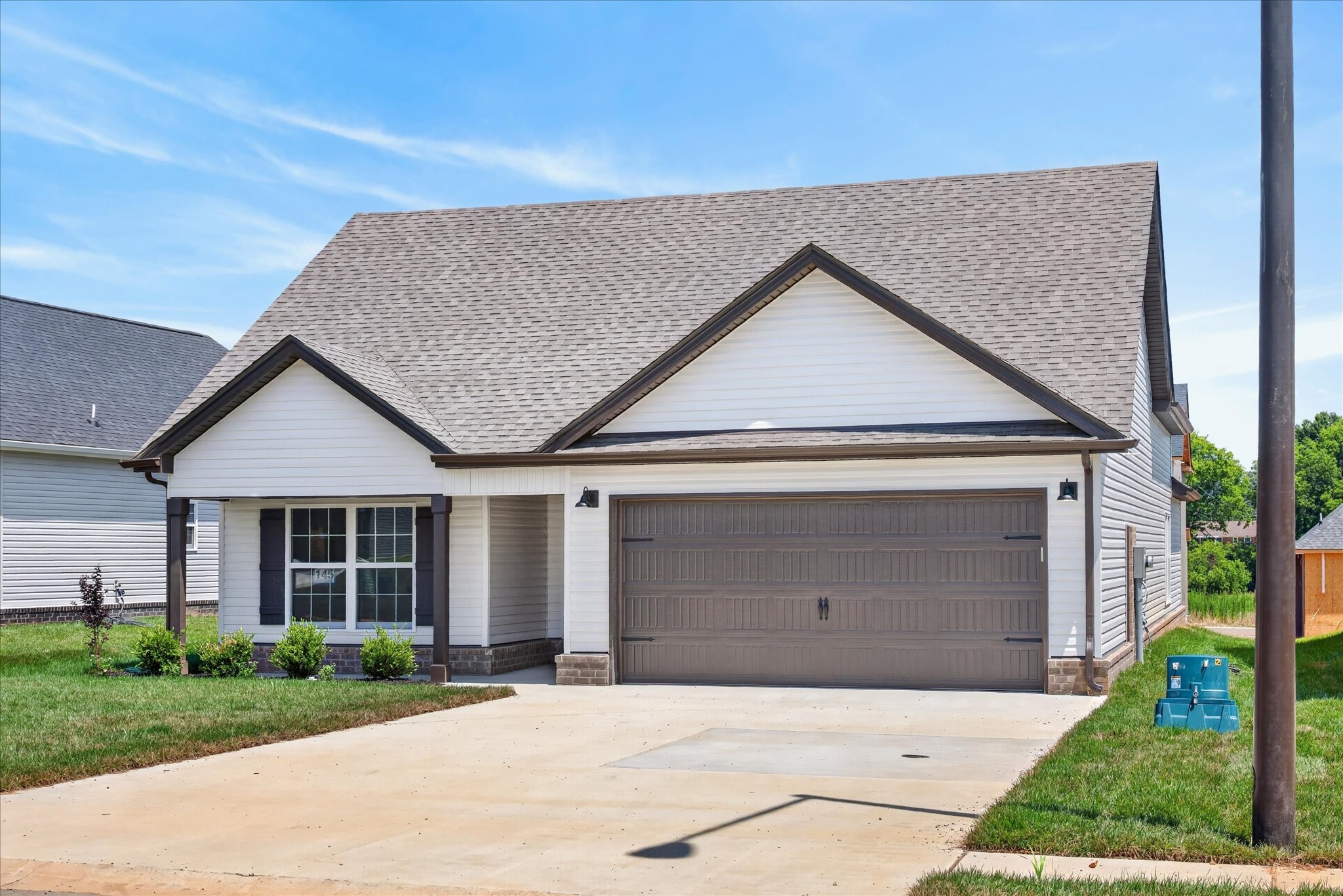 2700 Brewster Dr