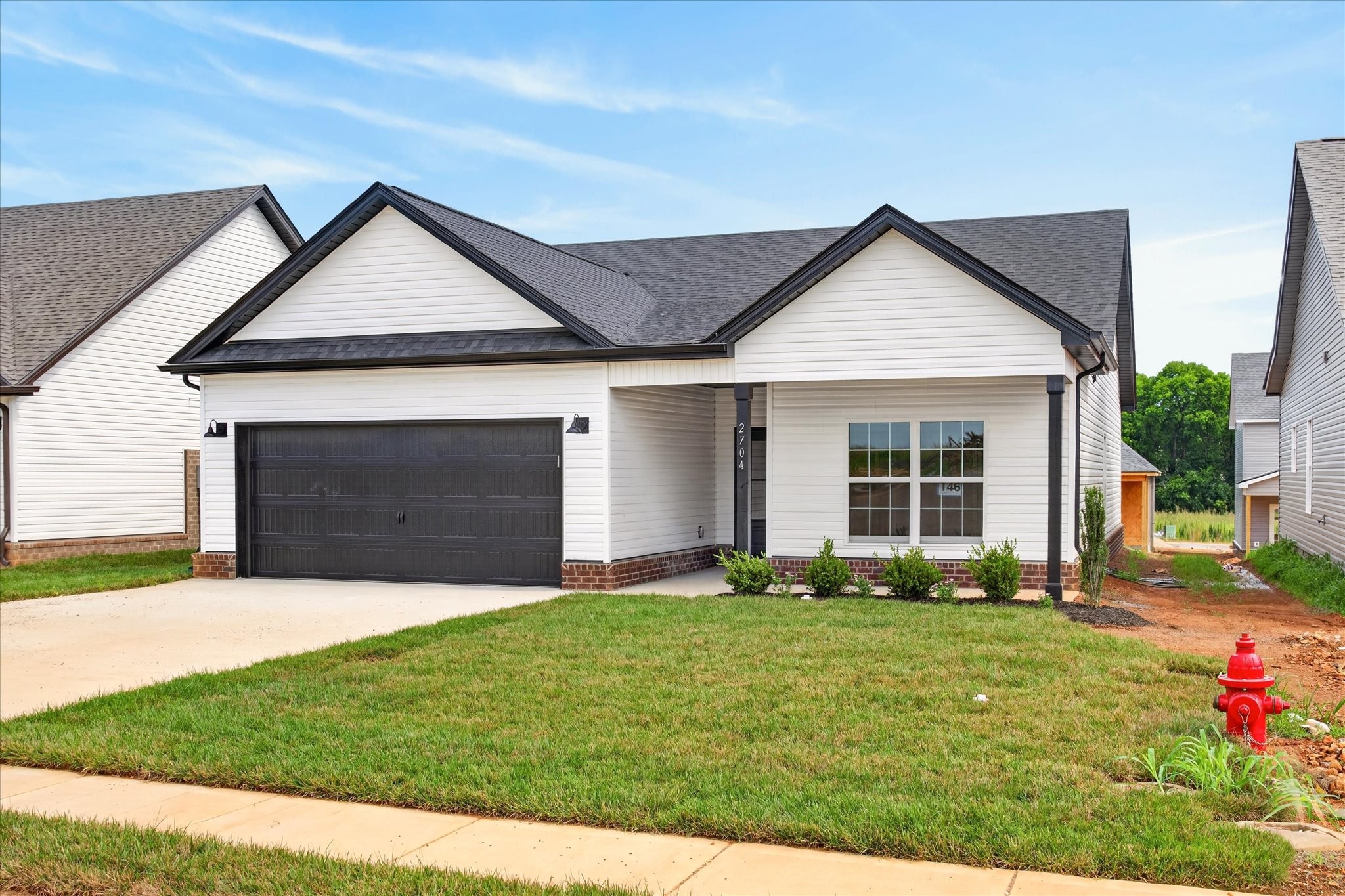 2704 Brewster Dr