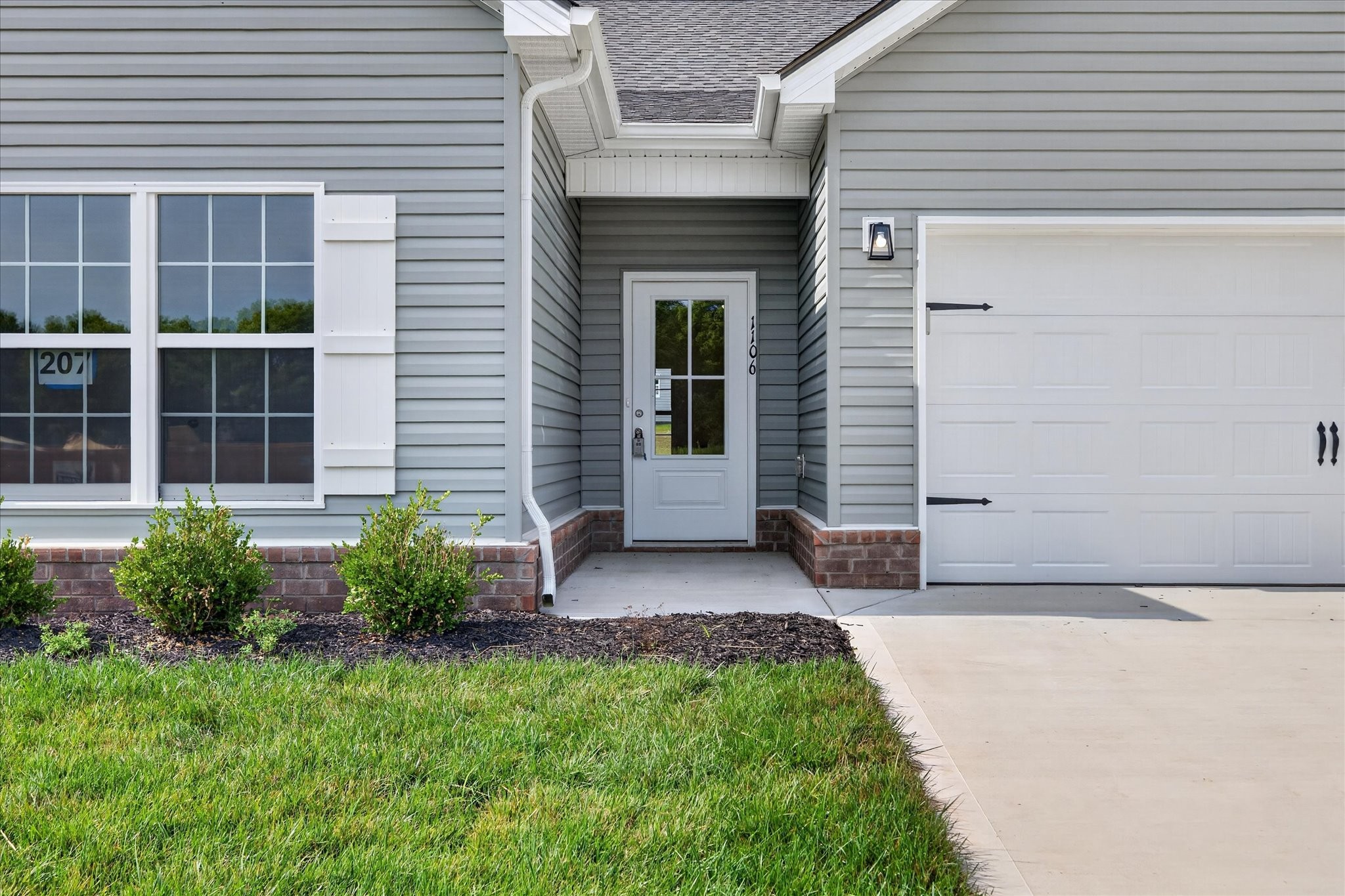 1106 Mary Lu Dr