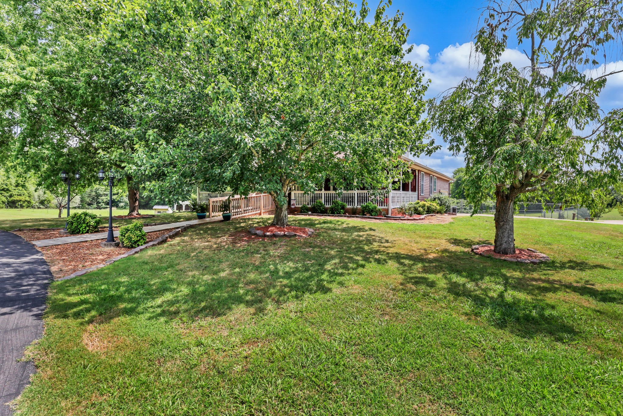 2960 Old Clarksville Spgfld Rd