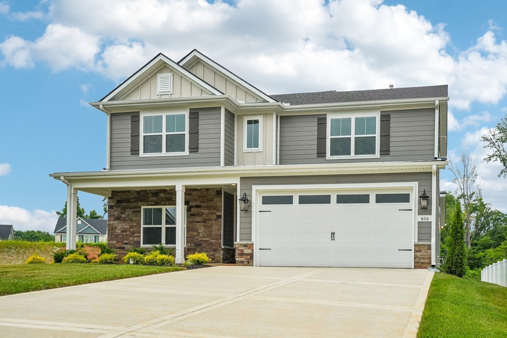 621 Silver Trace