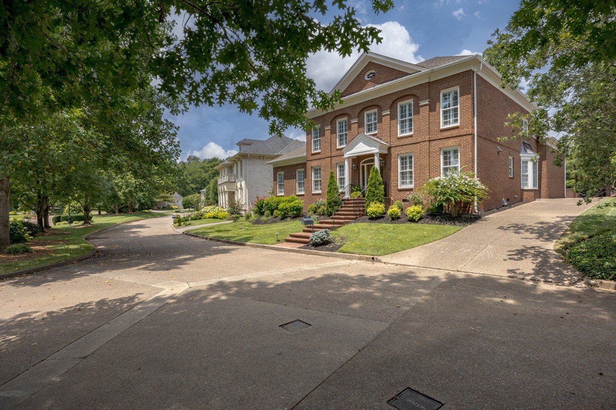 114 Dunham Springs Ln