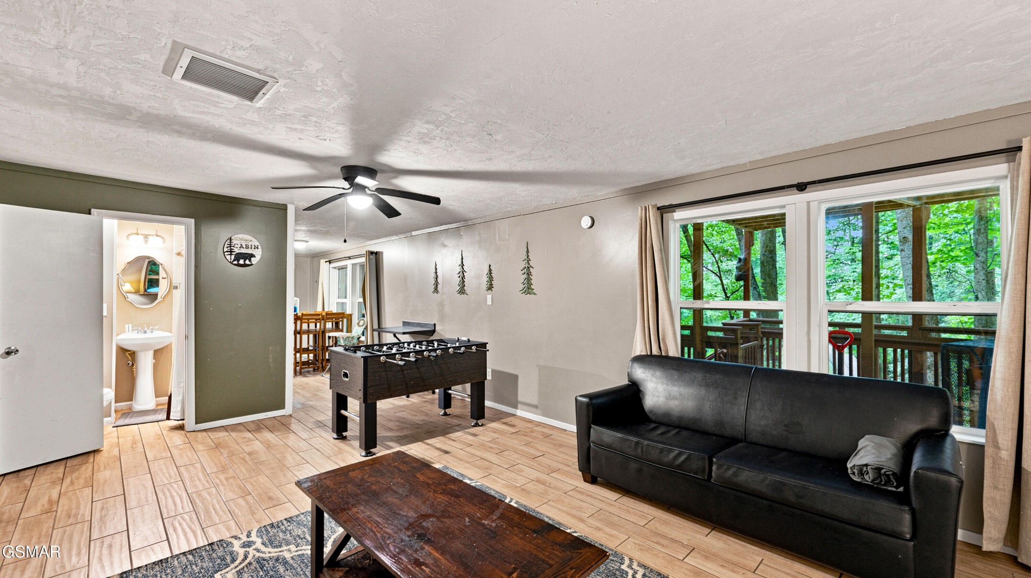 903 Heiden Court
