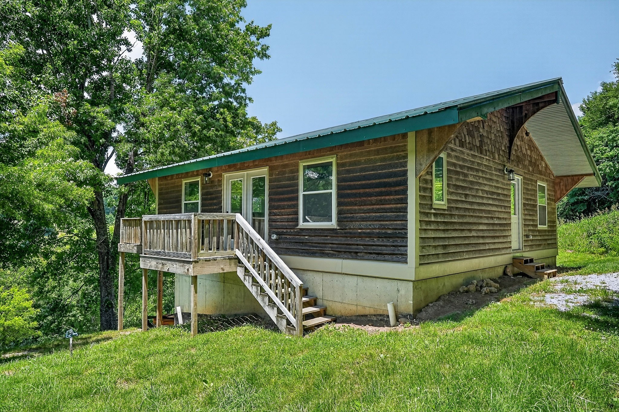 99 Judkins Ln