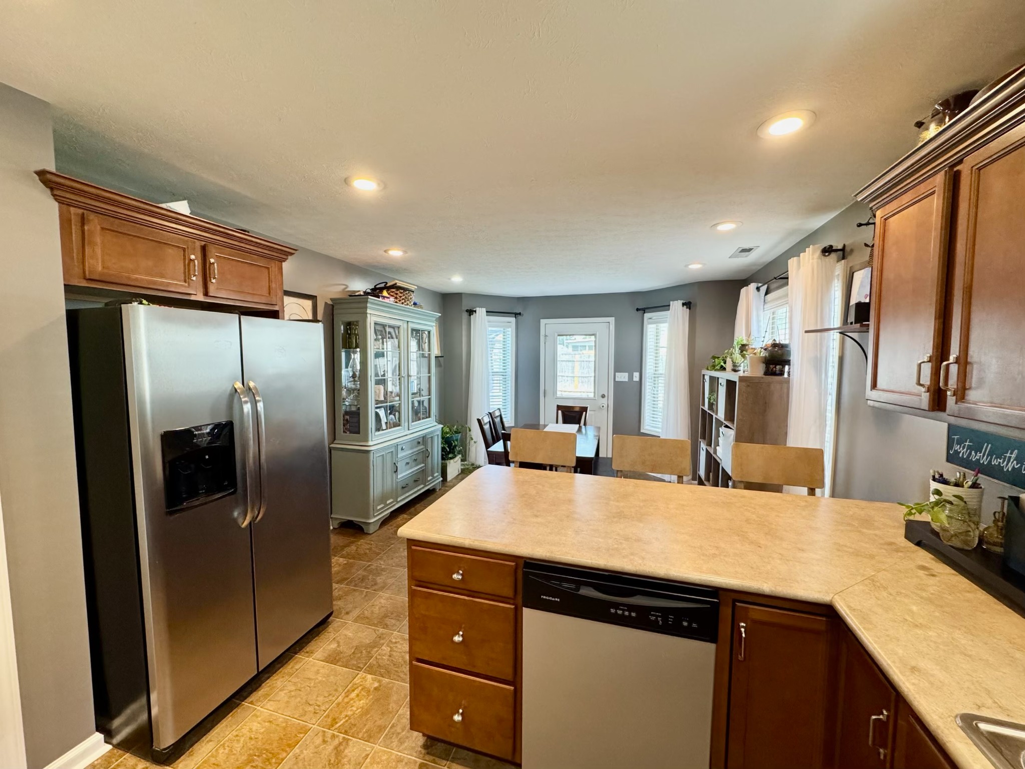 102 Saddlebrooke Court