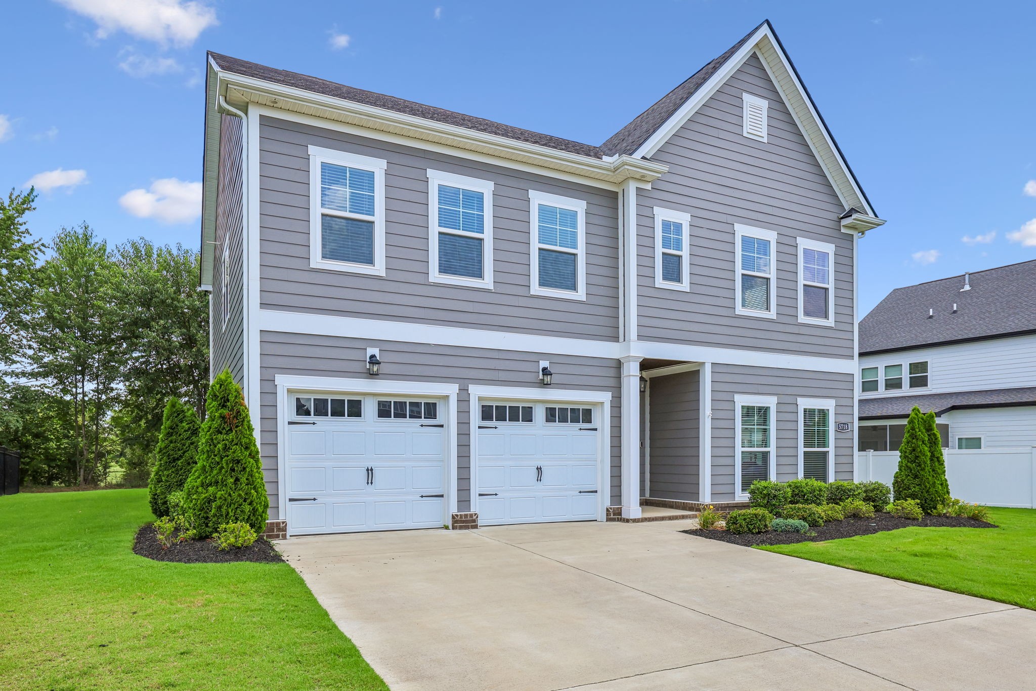 5718 Heirloom Dr