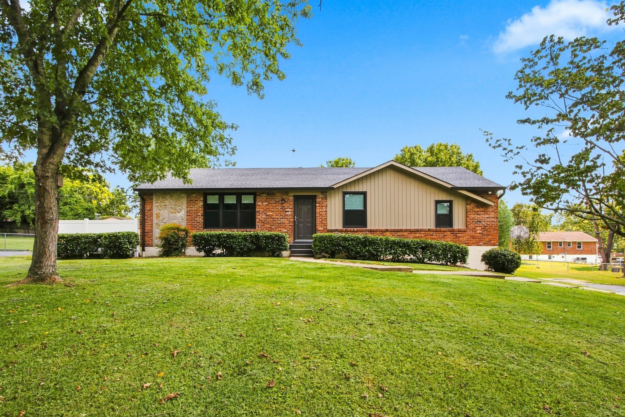 4009 Knud Dr