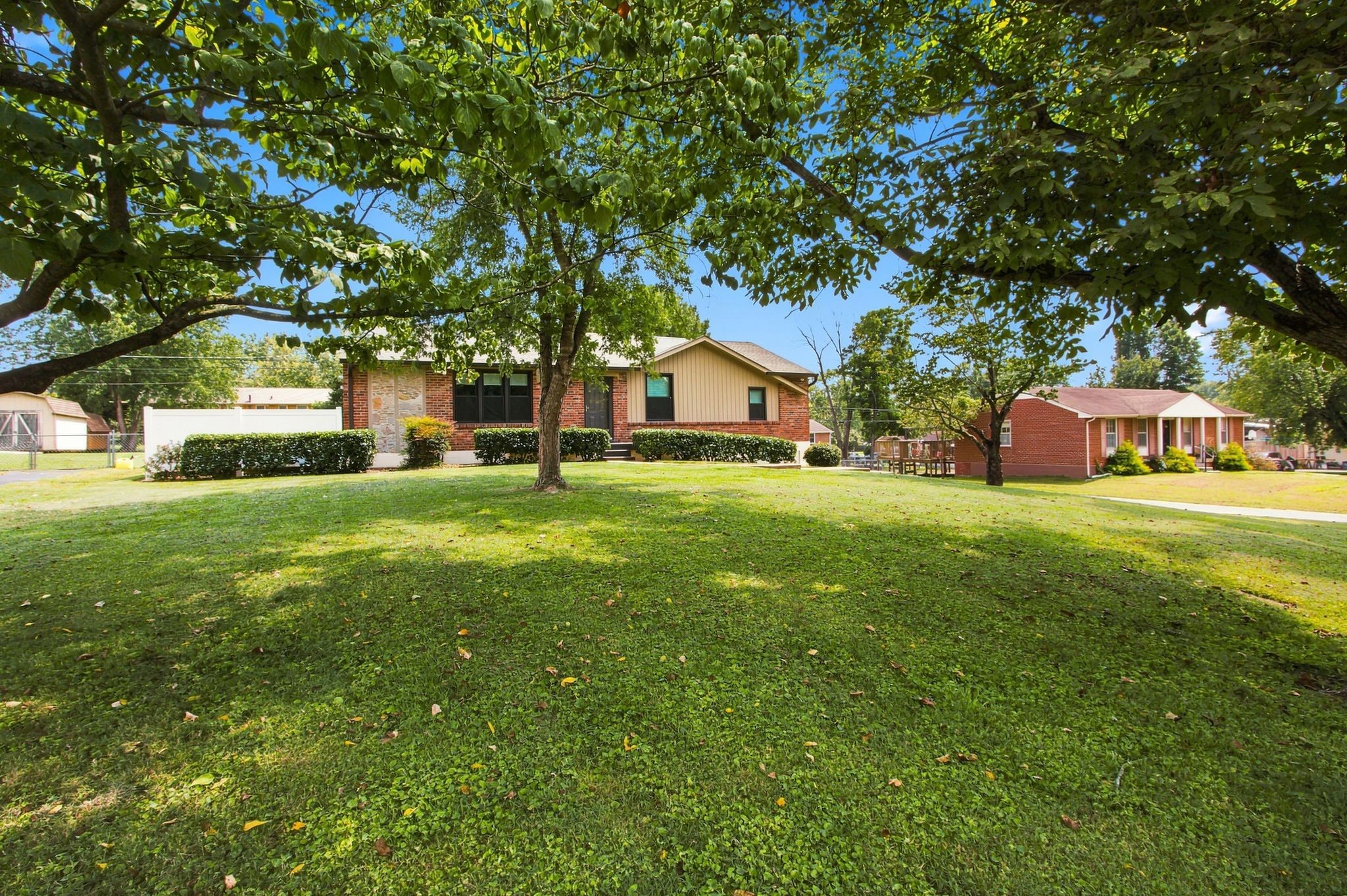 4009 Knud Dr