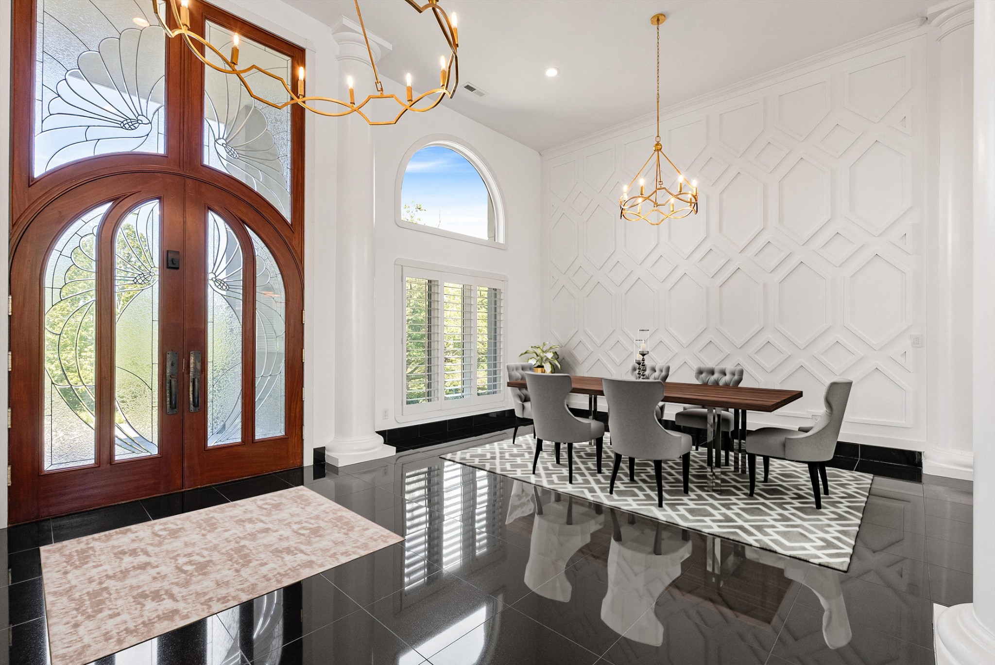 720 Valhalla Ln