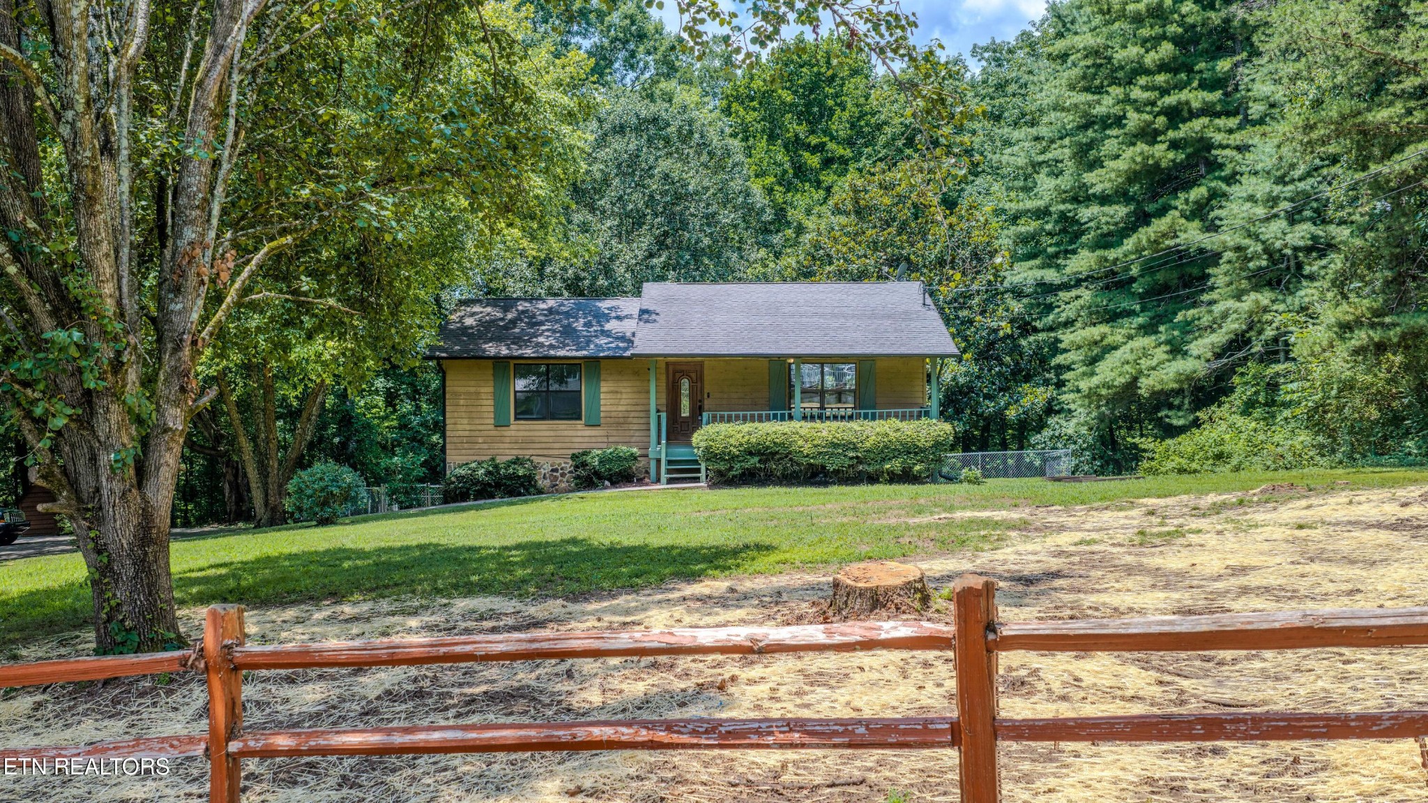 757 Sundial Way