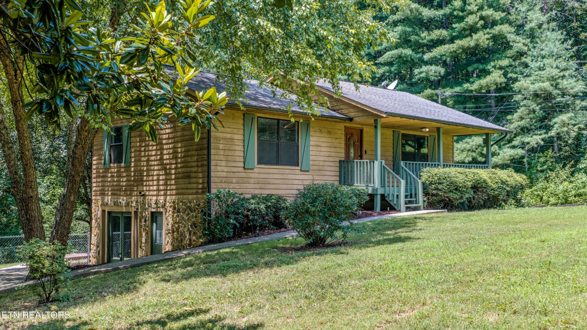 757 Sundial Way