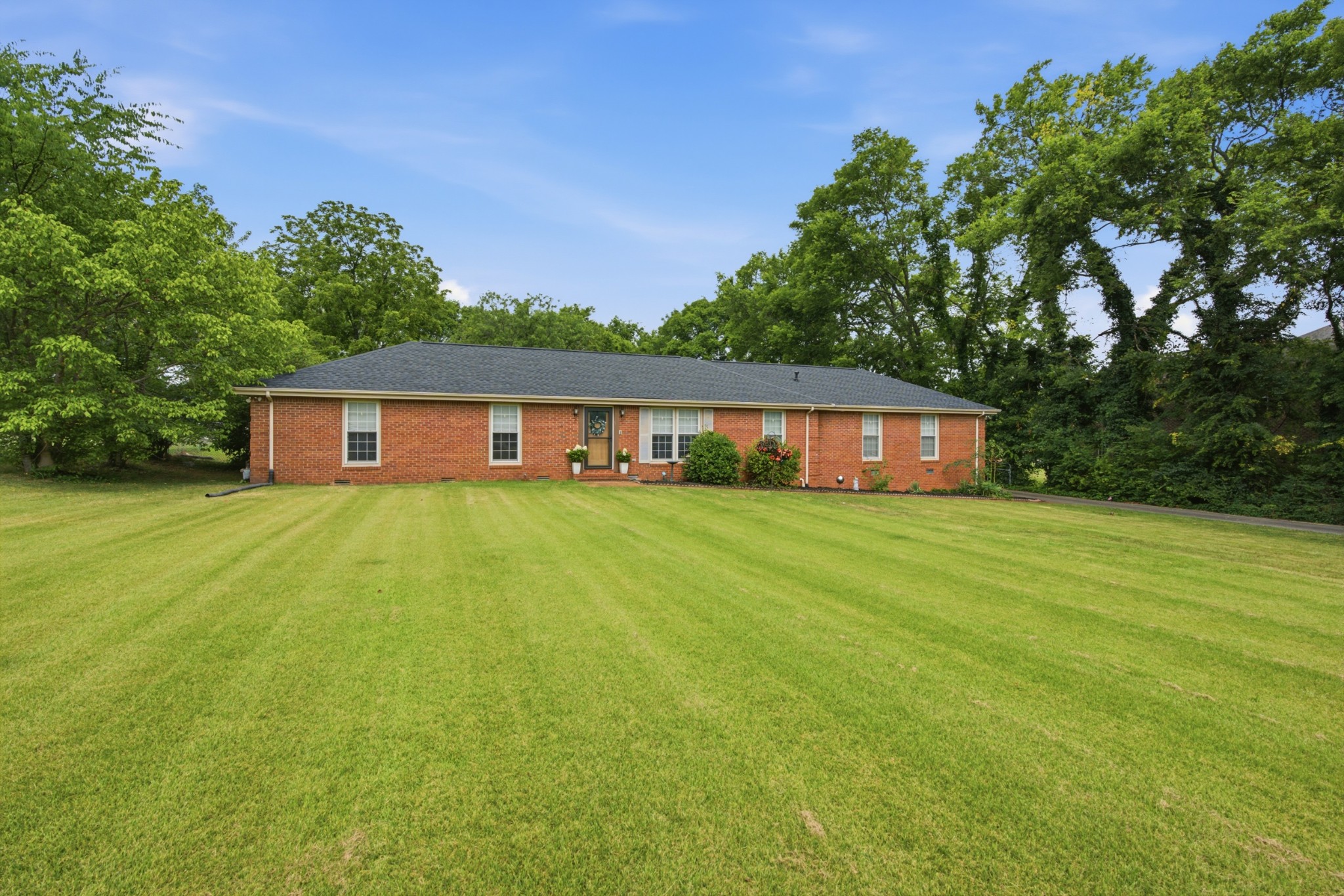 228 Maple Hill Rd