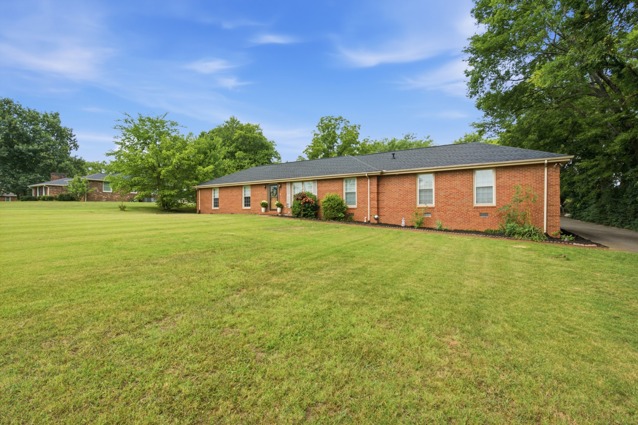 228 Maple Hill Rd