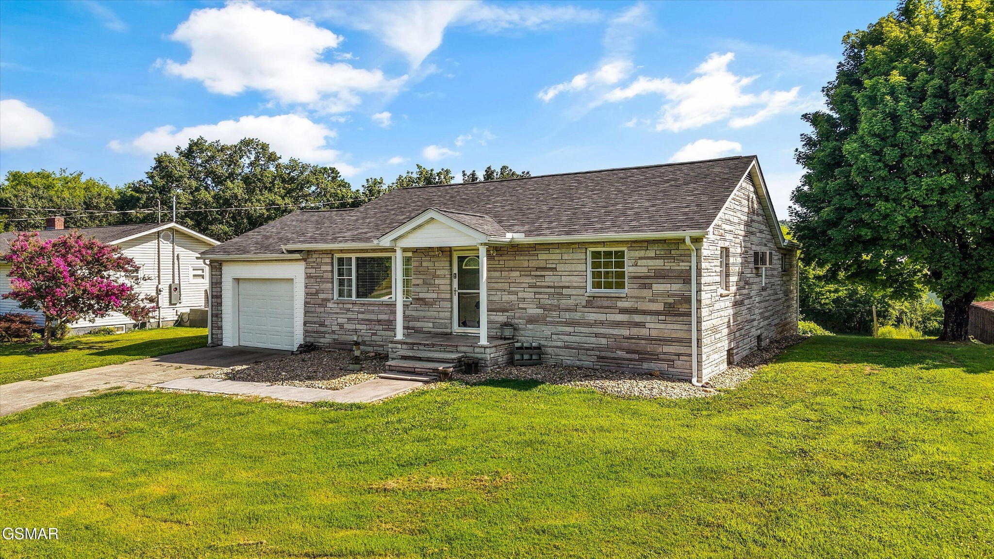 1356 Bluegrass Road
