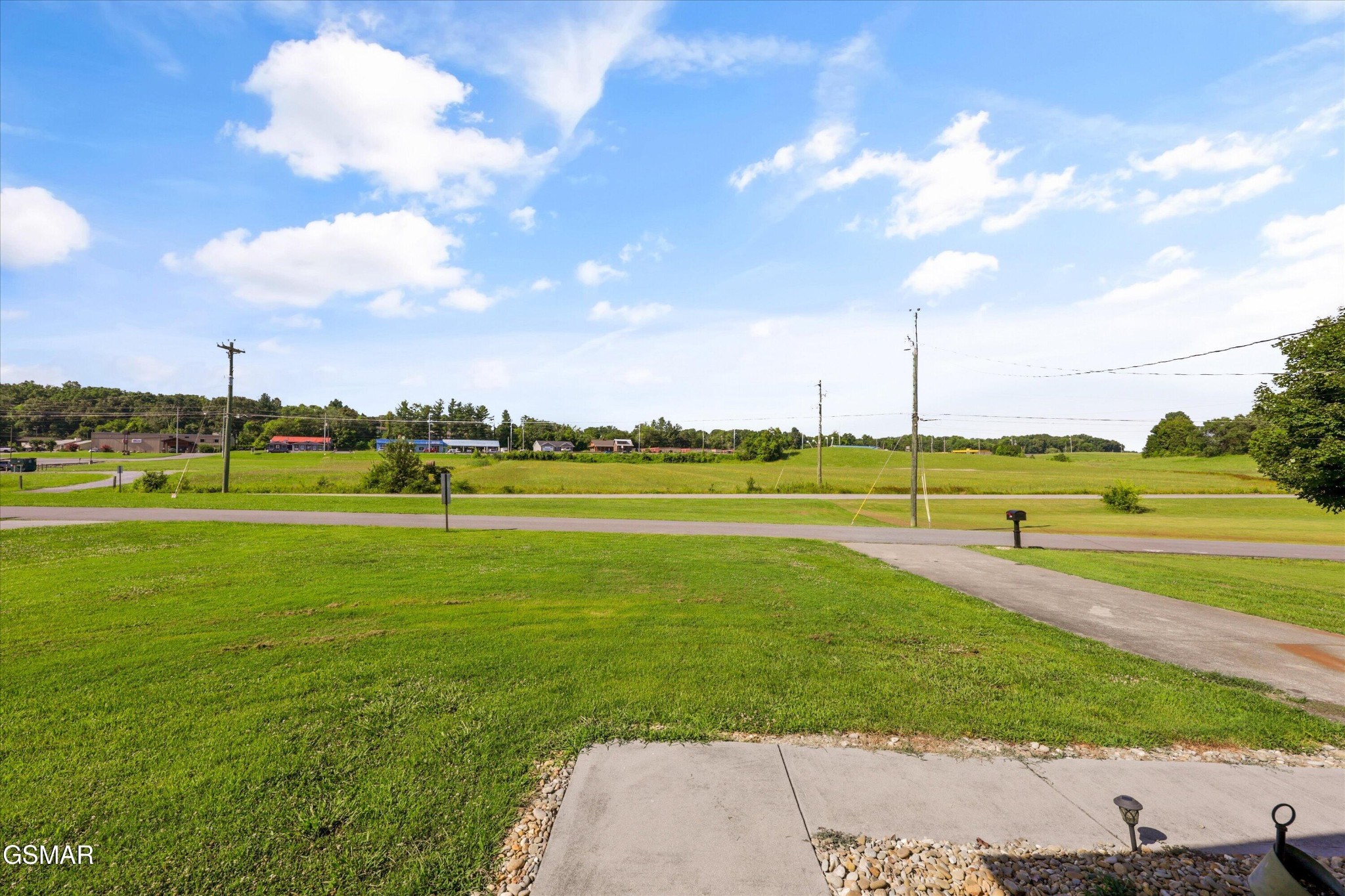 1356 Bluegrass Road