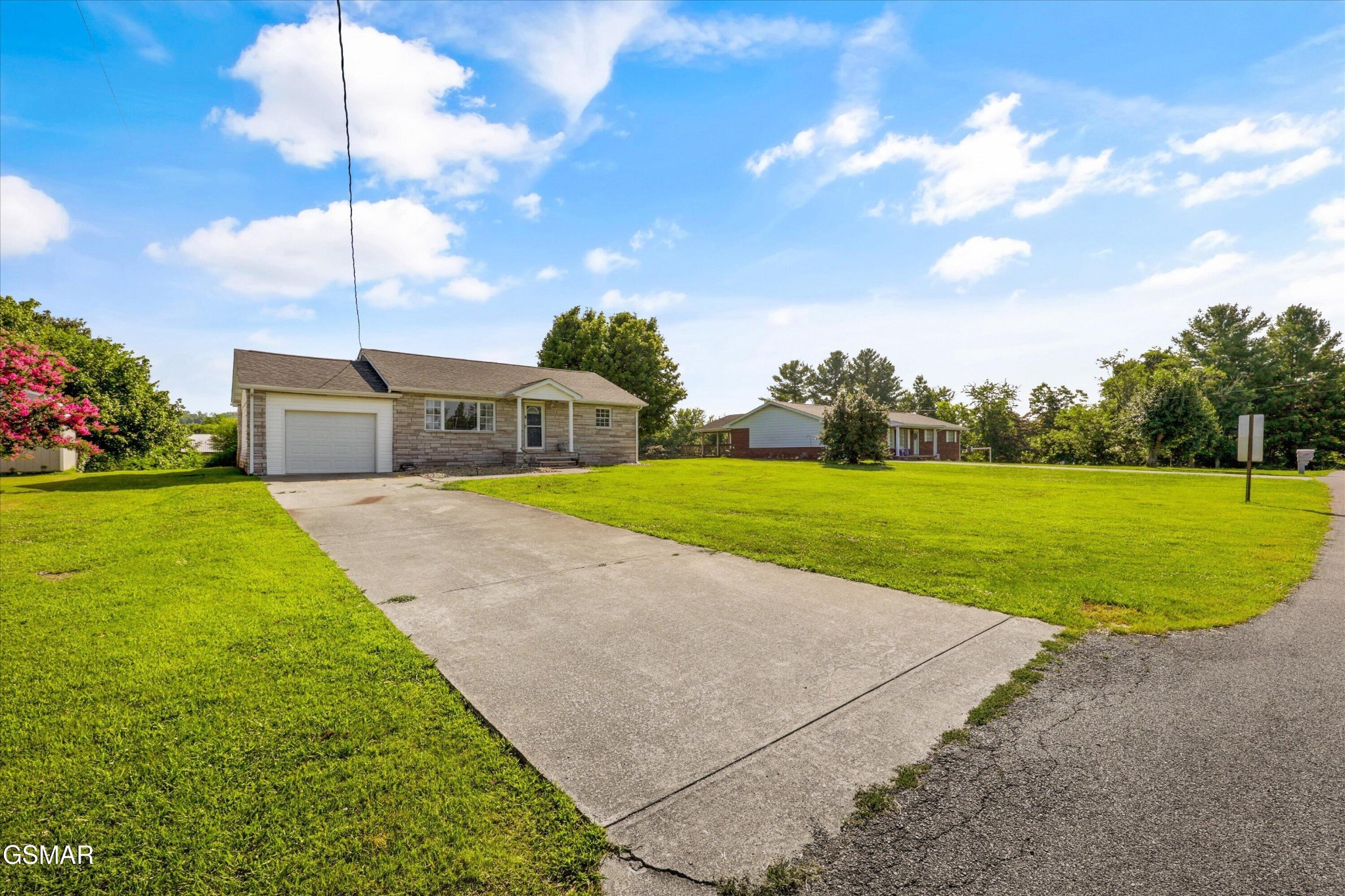 1356 Bluegrass Road