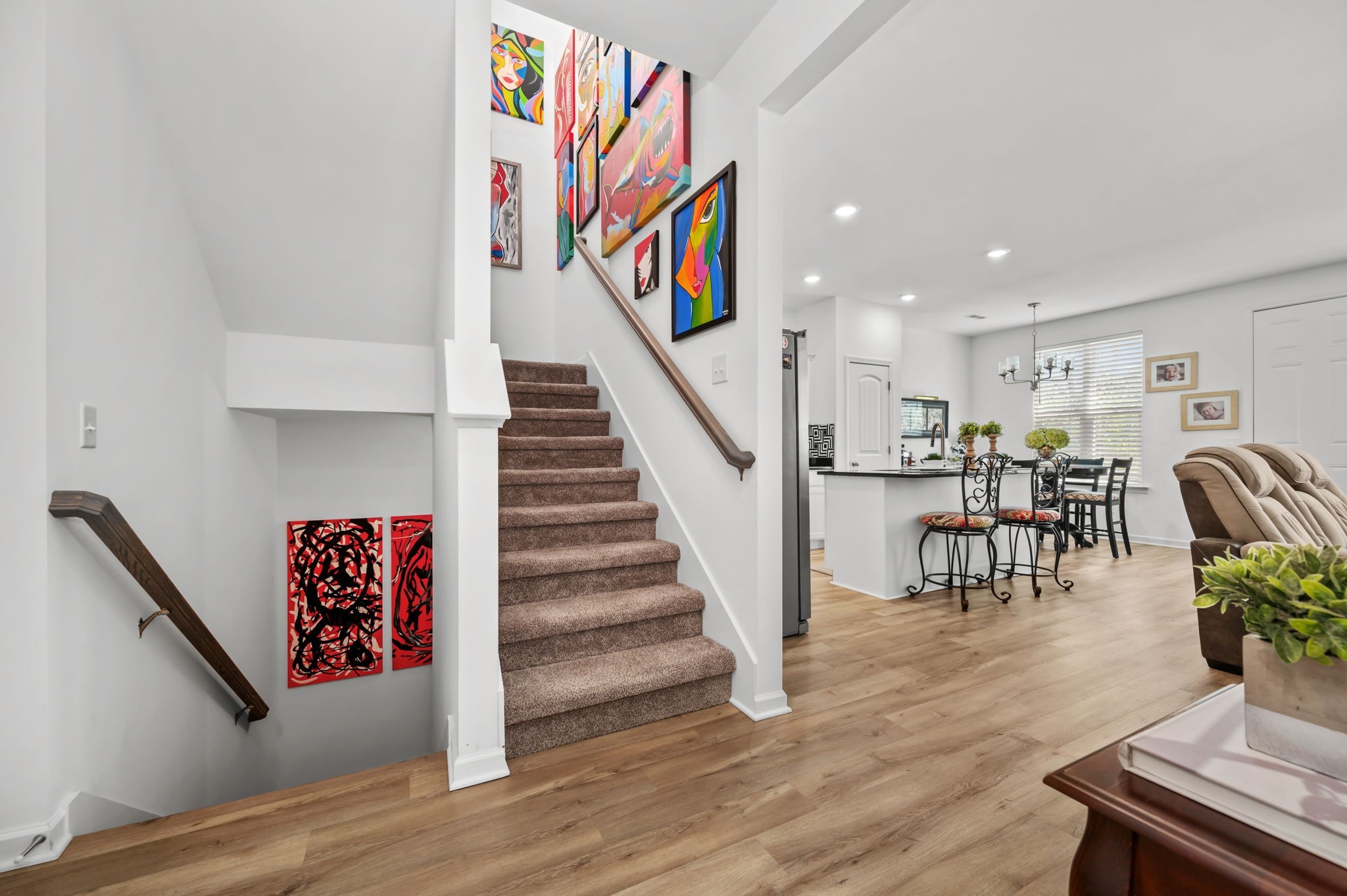 2656 Lakevilla Dr