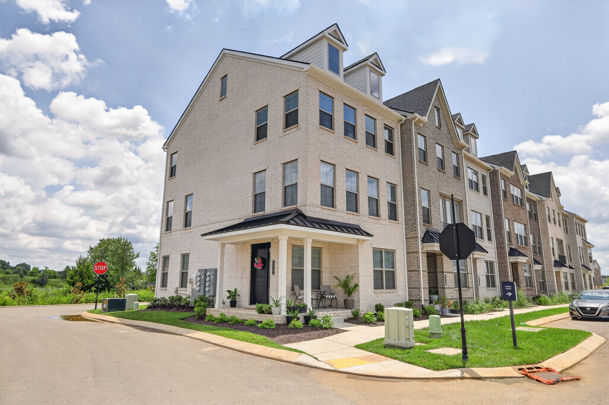 2615 Wilkinson Pike