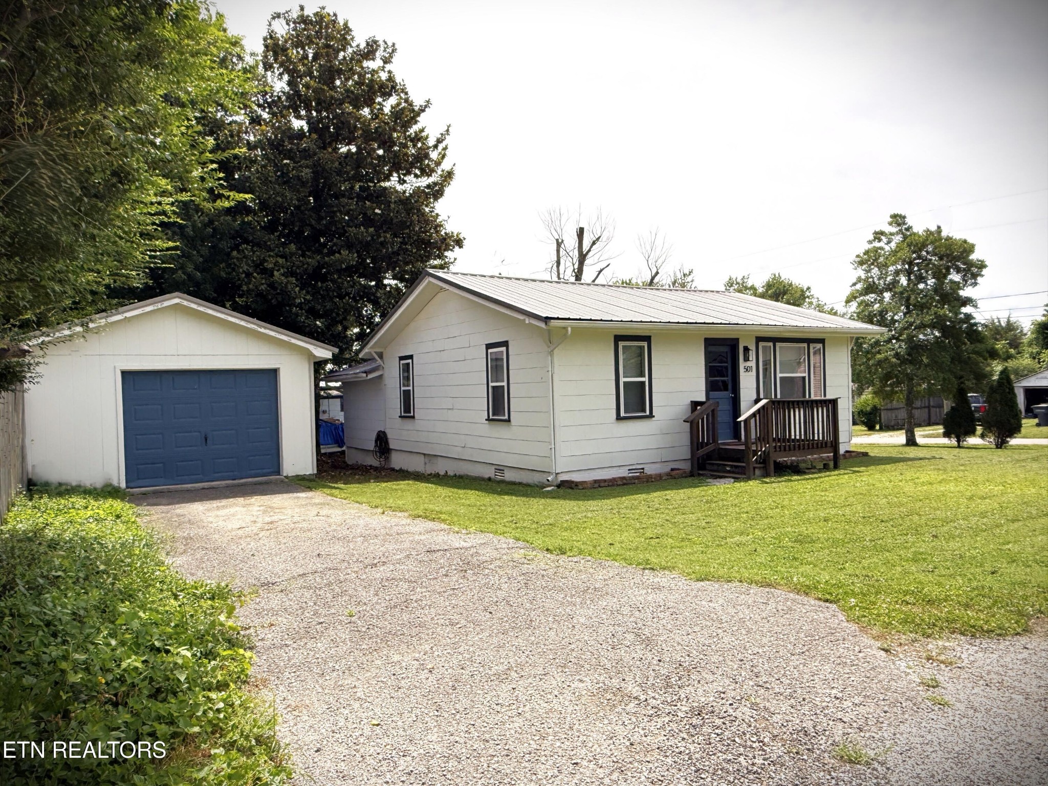 501 Ash Ave