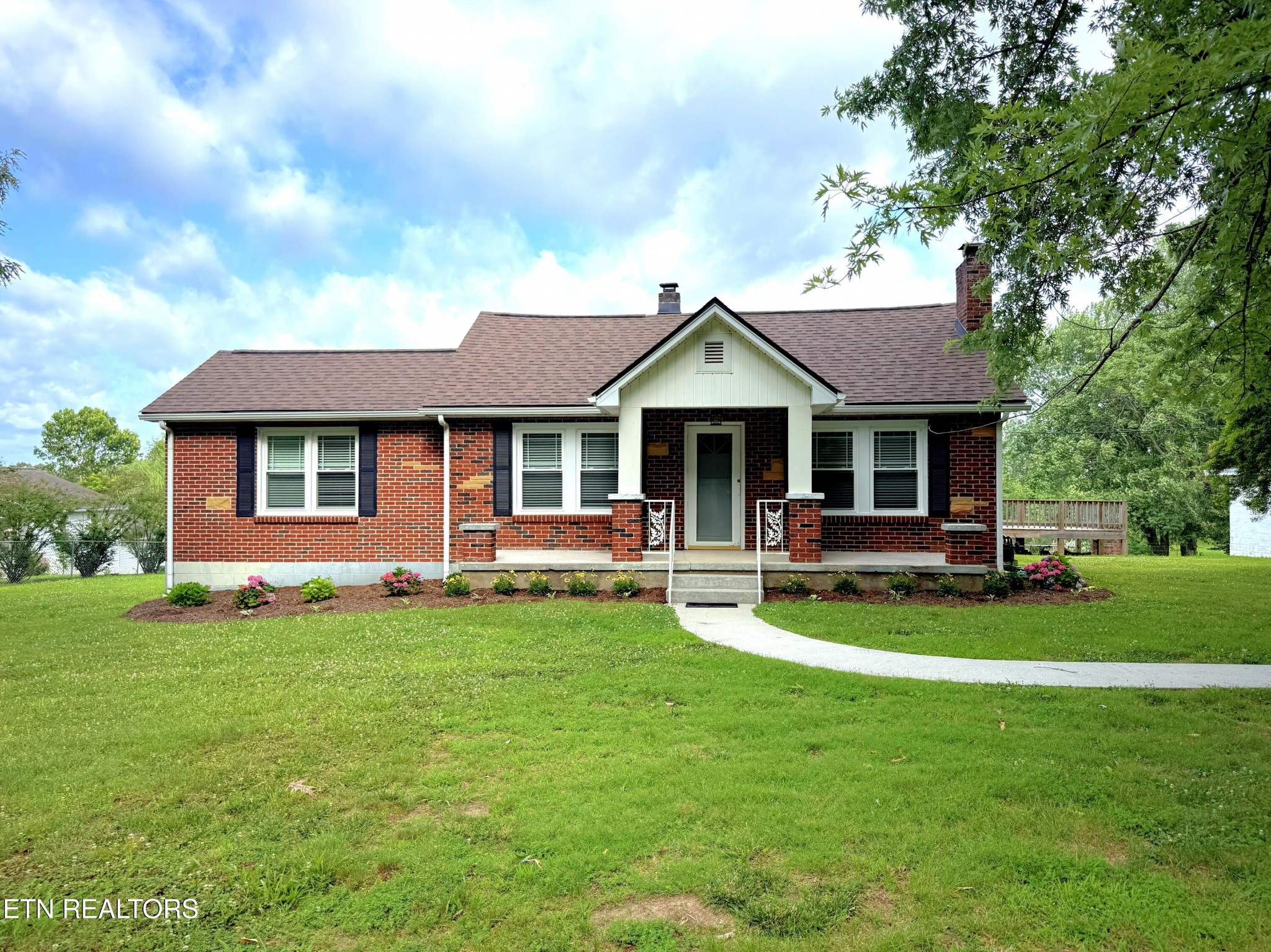 710 Rickman Rd