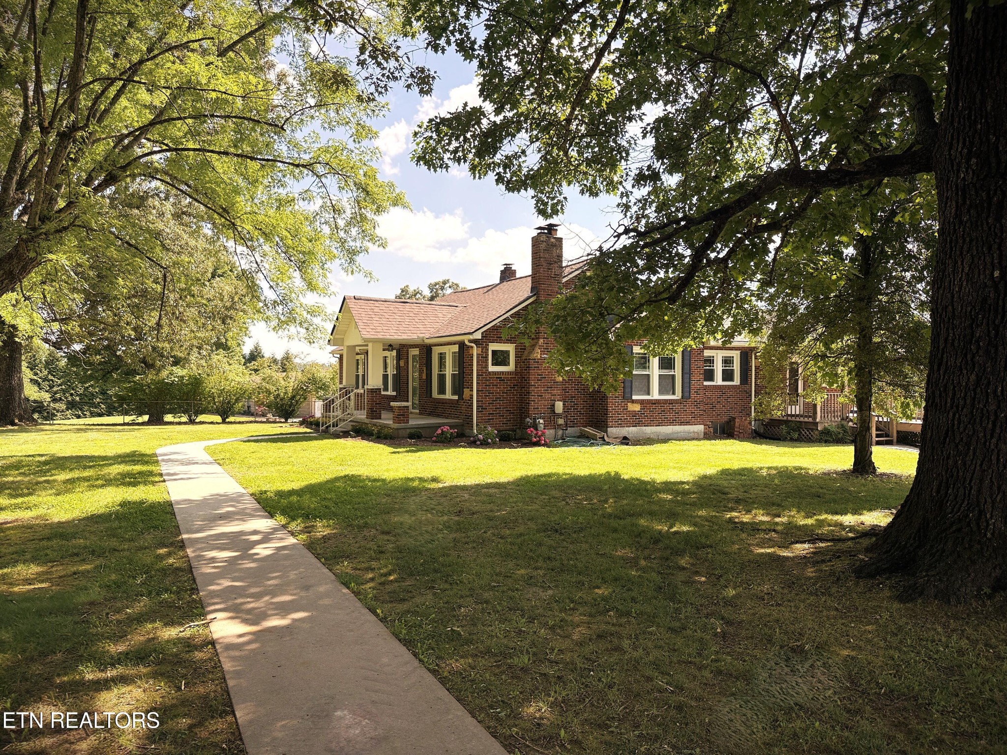 710 Rickman Rd