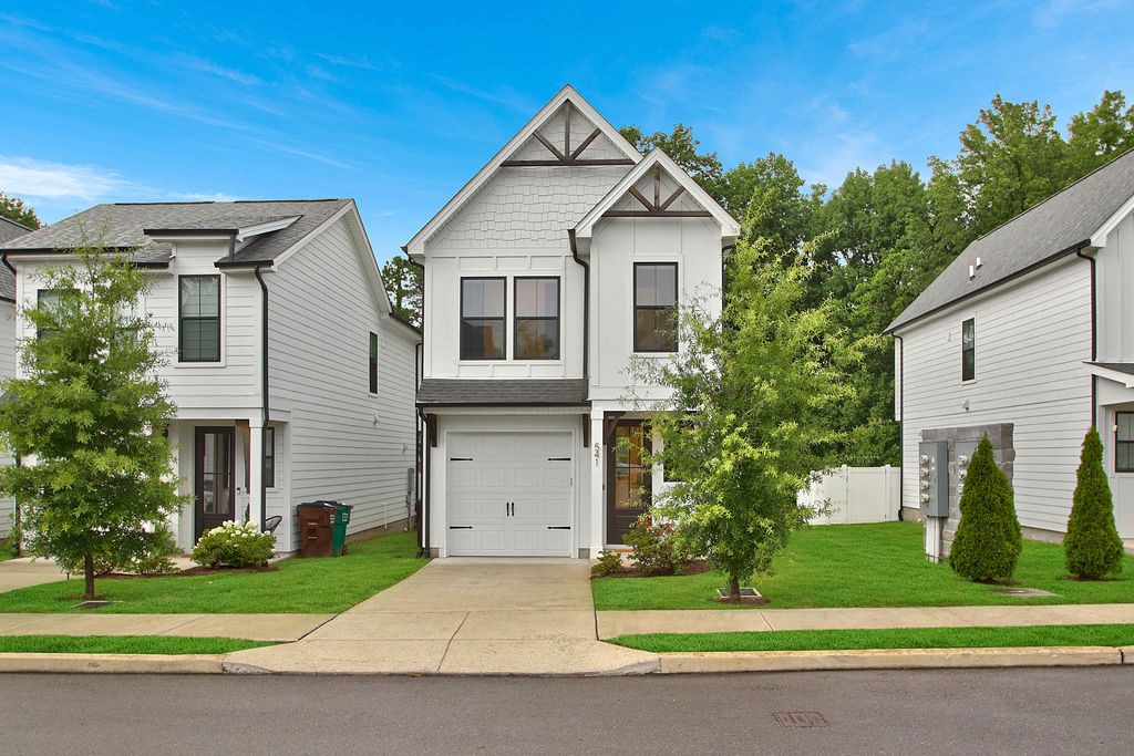 541 Taffy Way