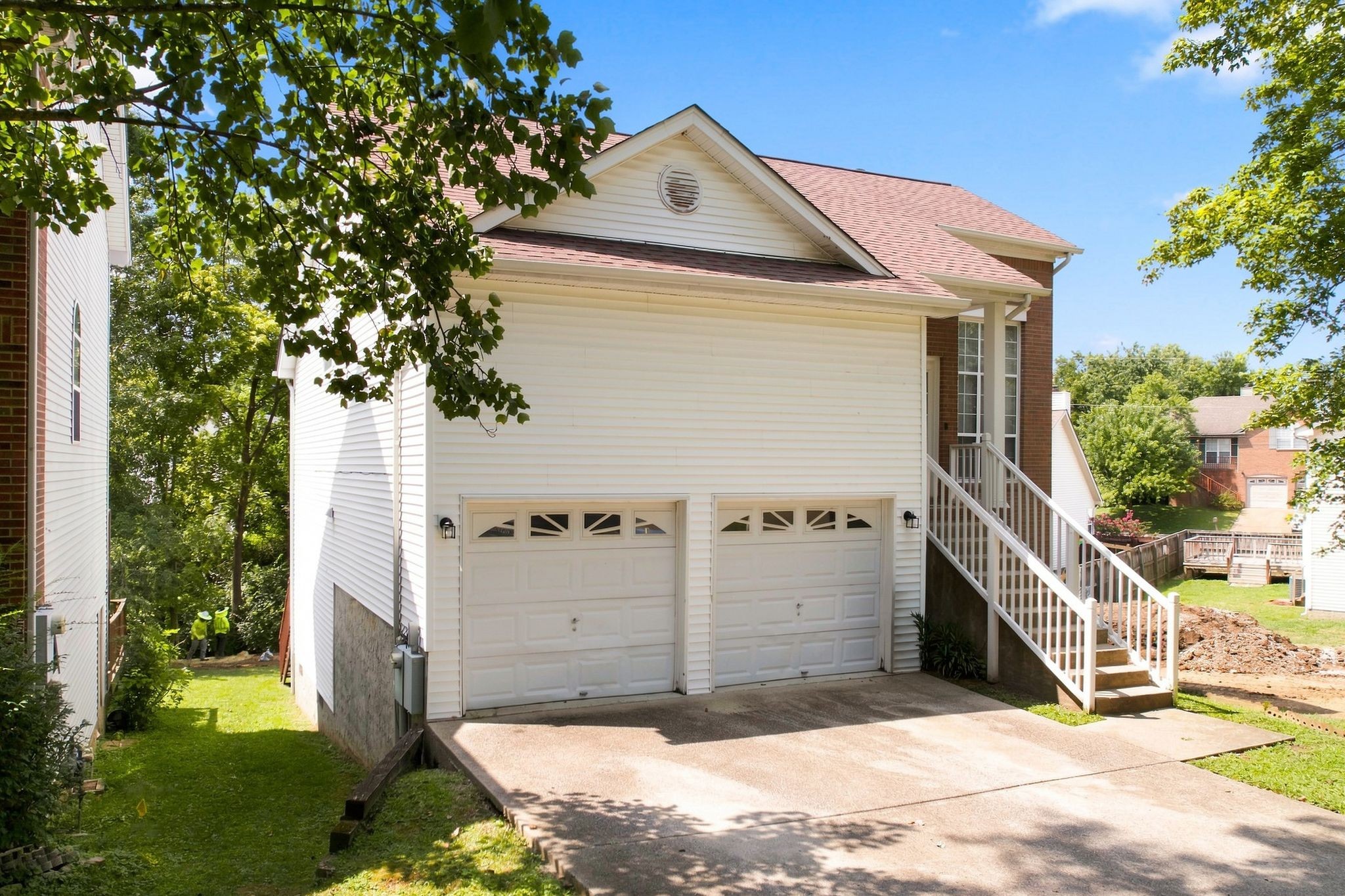 1204 Springwood Dr