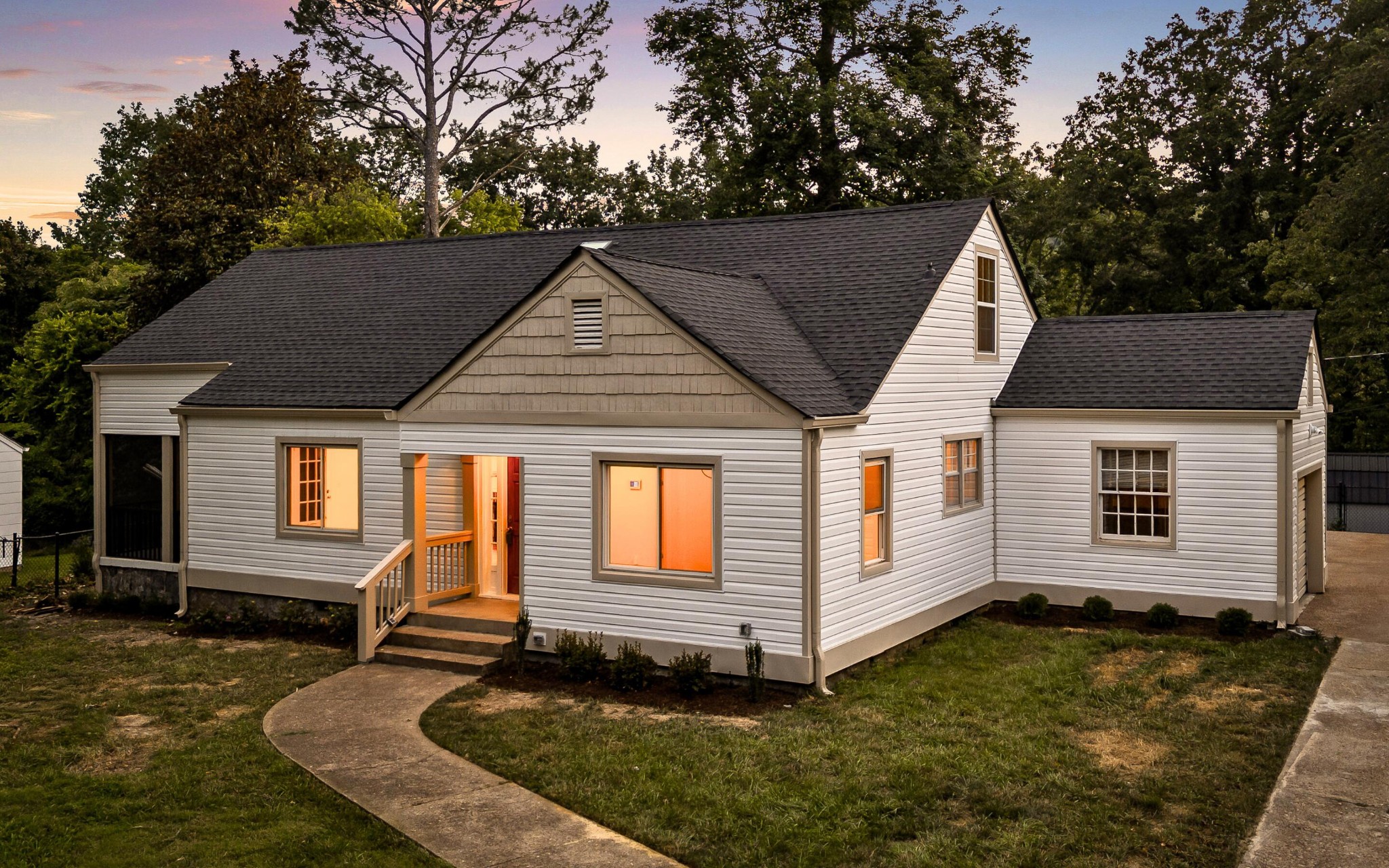 2821 Ozark Road