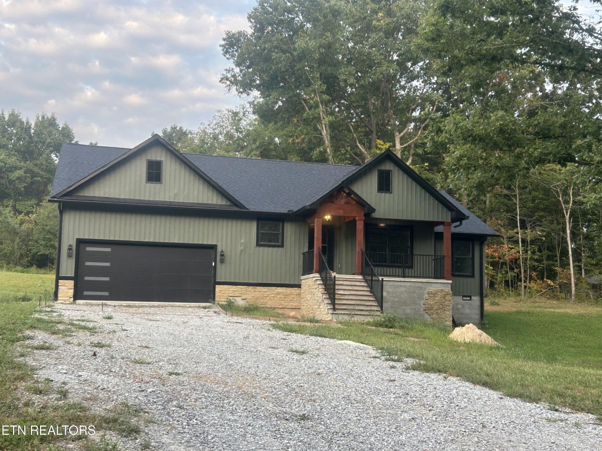 214 Georgee Rd