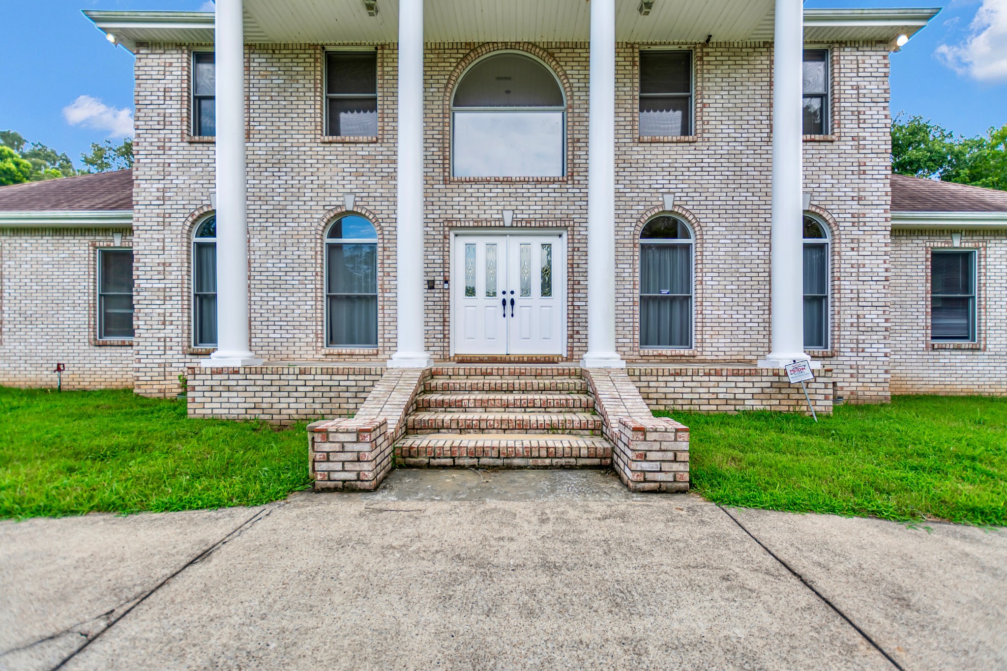 1400 Slaydenwood Rd