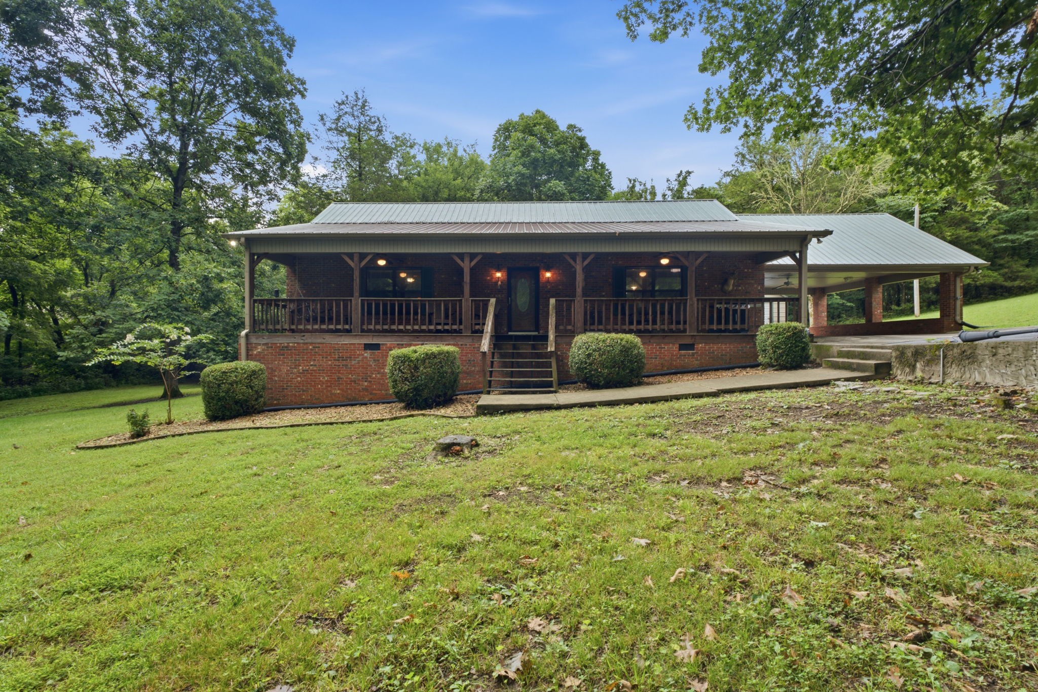 47 Holly Ln