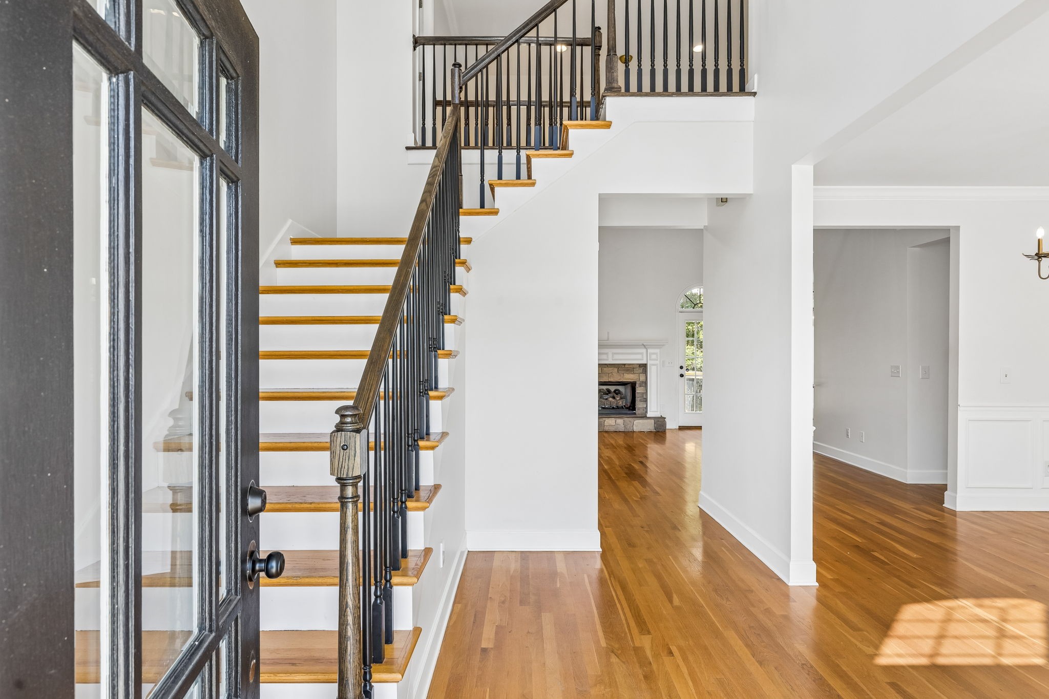 320 Creekside Dr