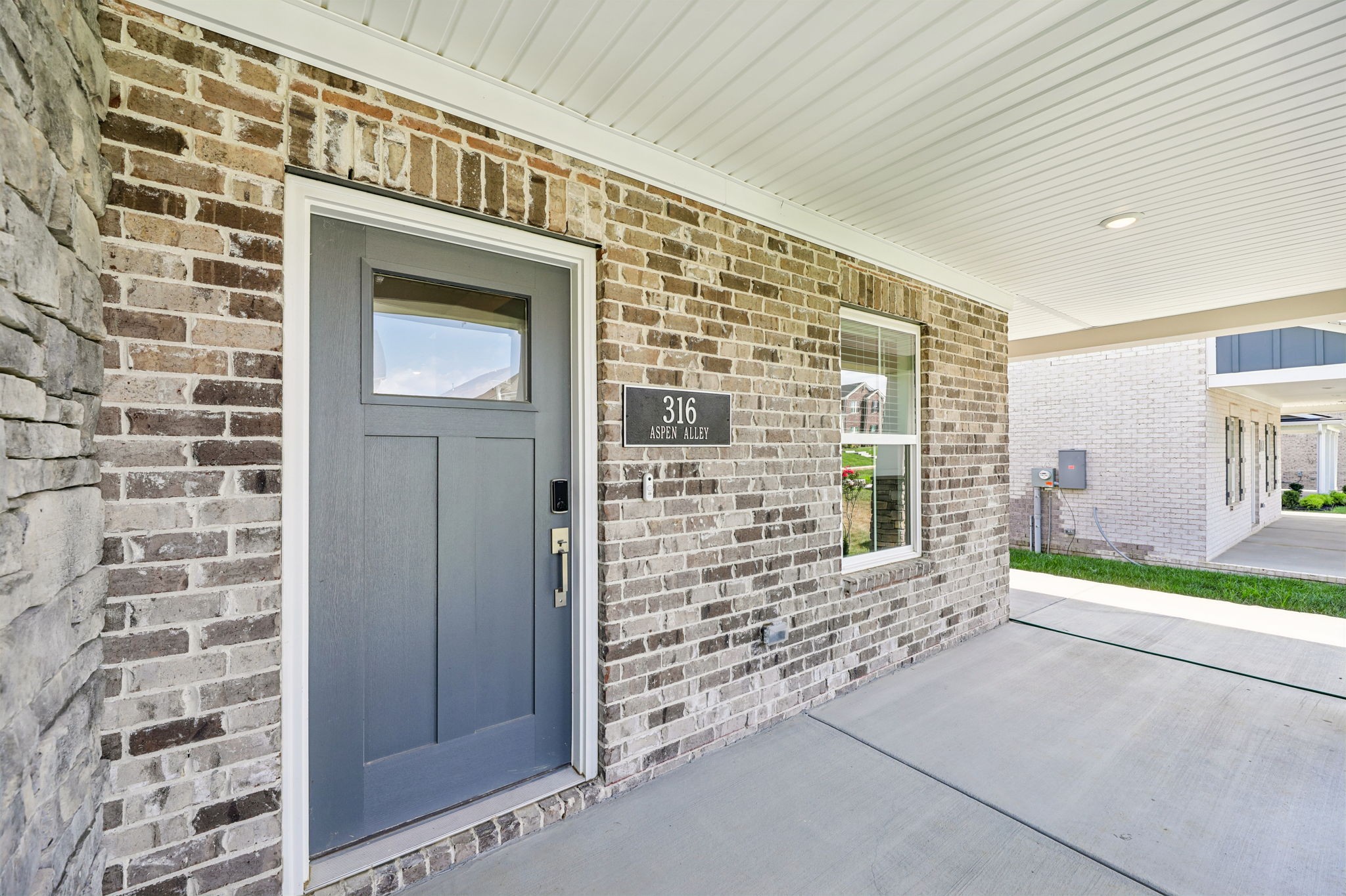 316 Aspen Alley