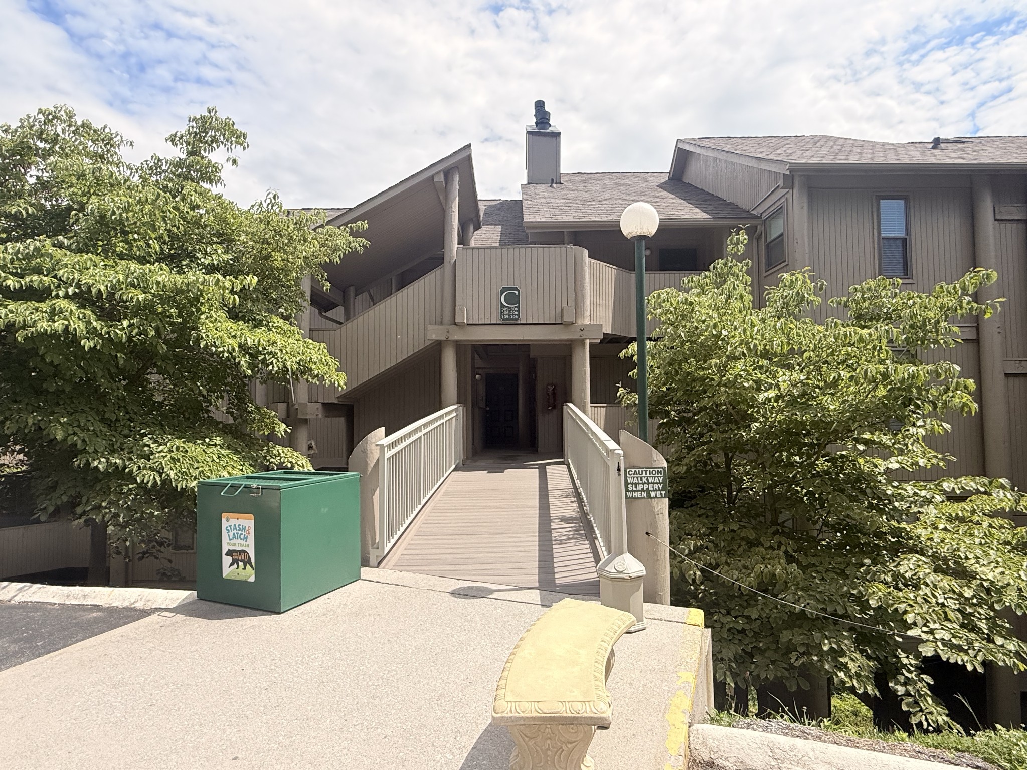 3710 Weber Rd