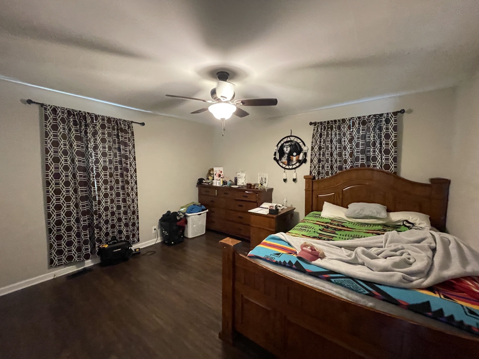 824 Country Club Dr