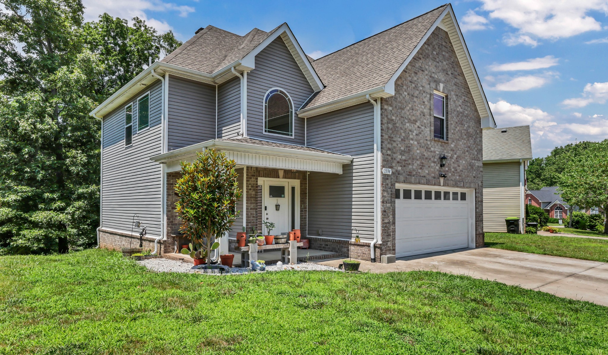 2594 Alex Overlook Way