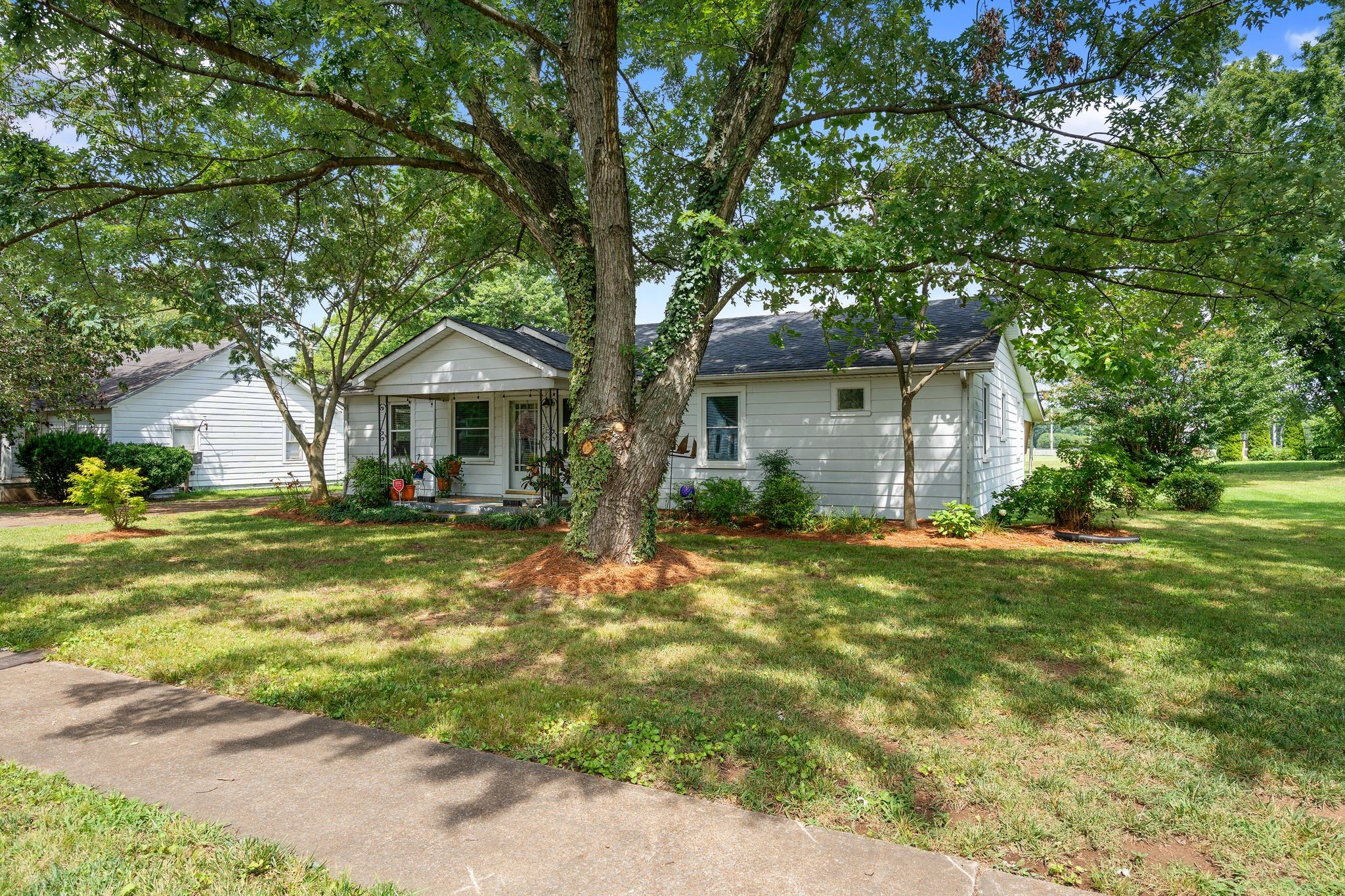 345 Portland Blvd