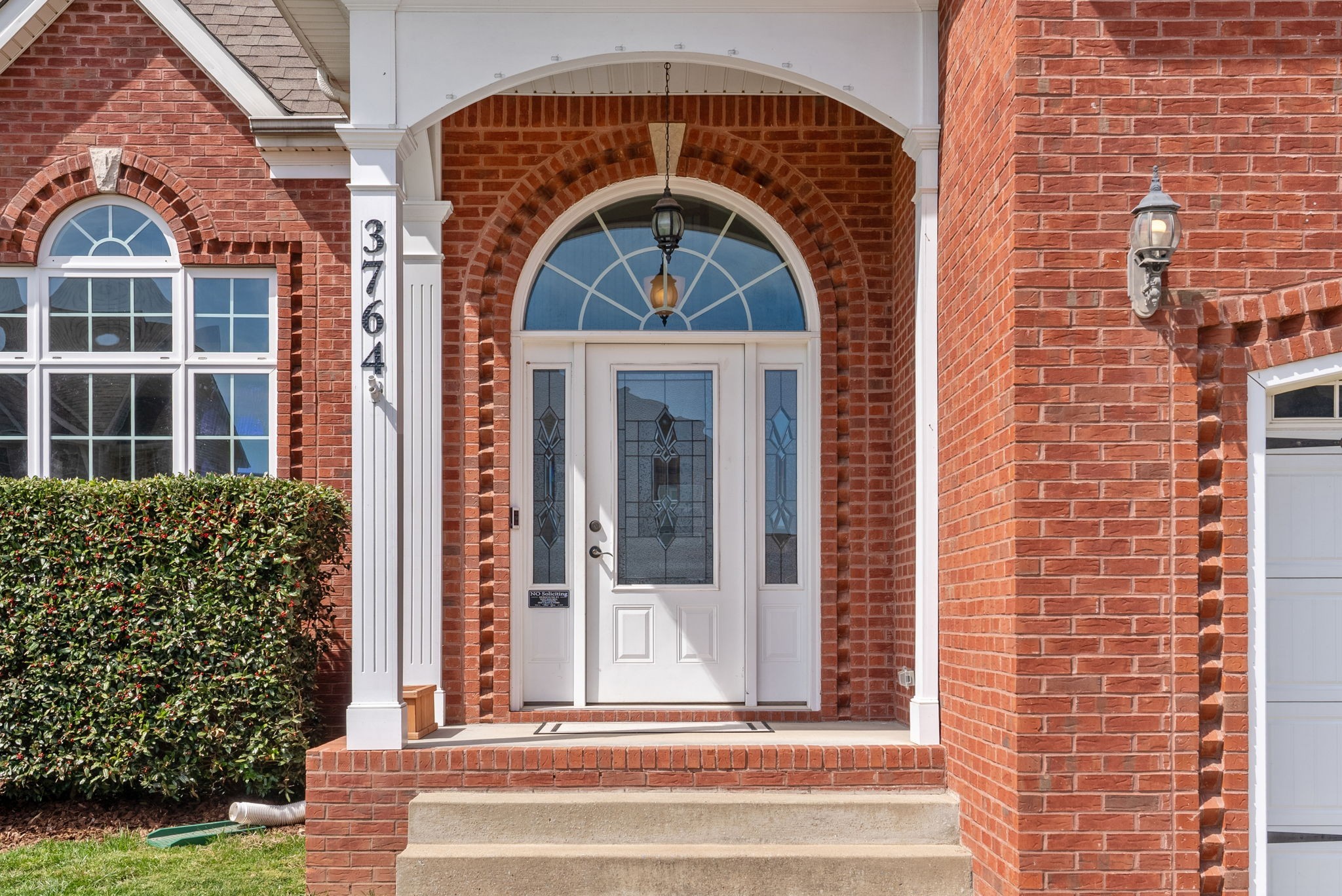 3764 Windmill Dr