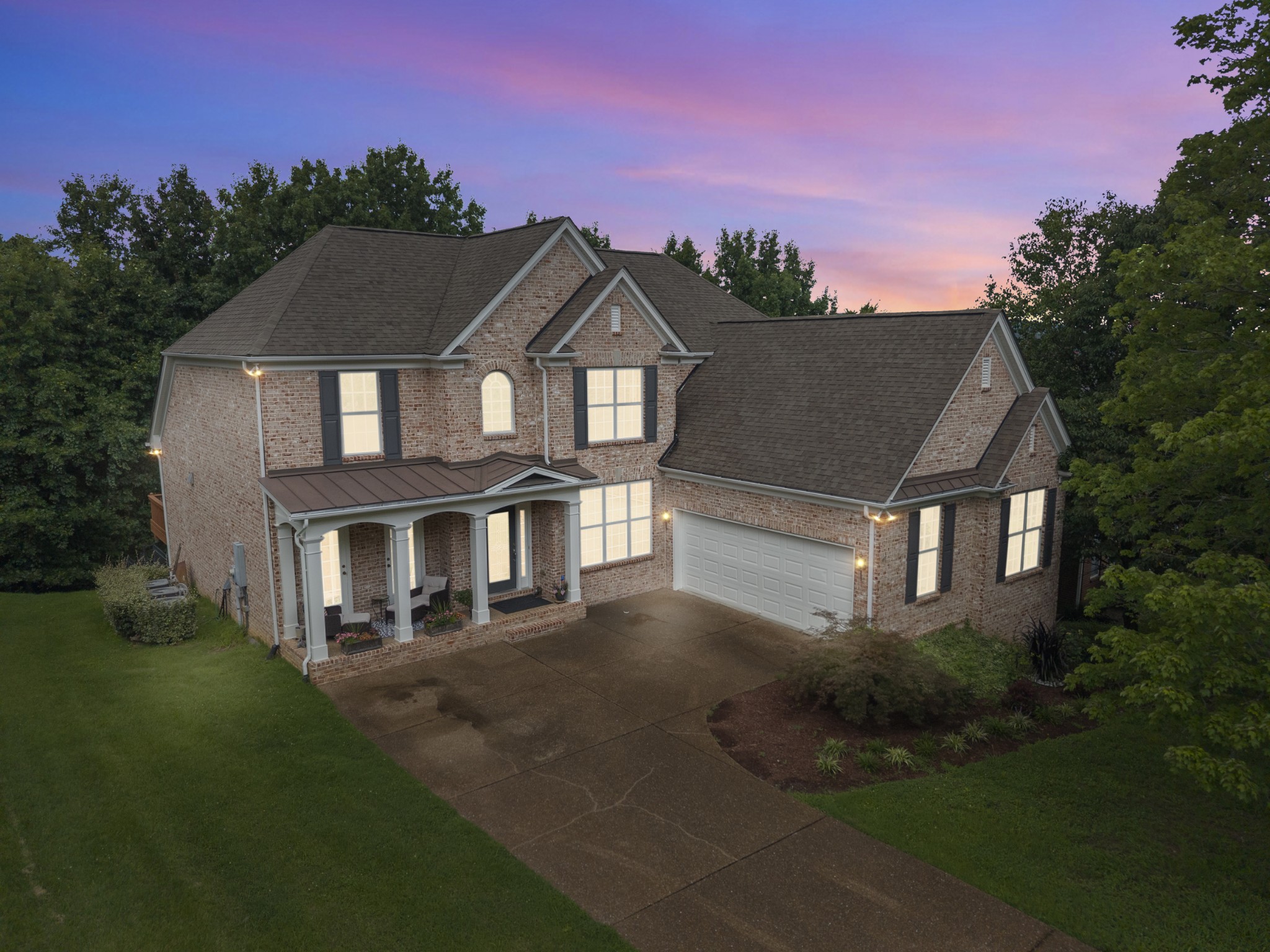 1487 Red Oak Dr